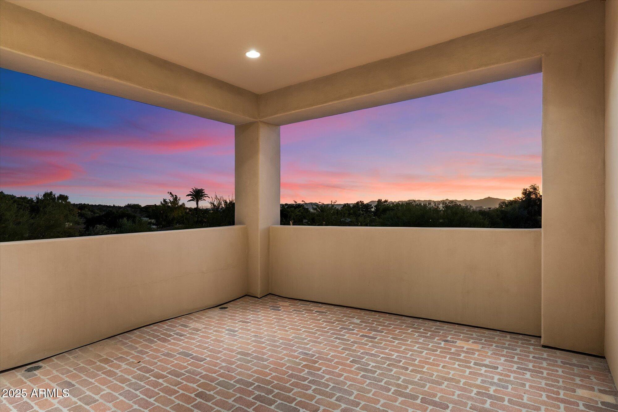 PARADISE RESERVE REPLAT - Residential