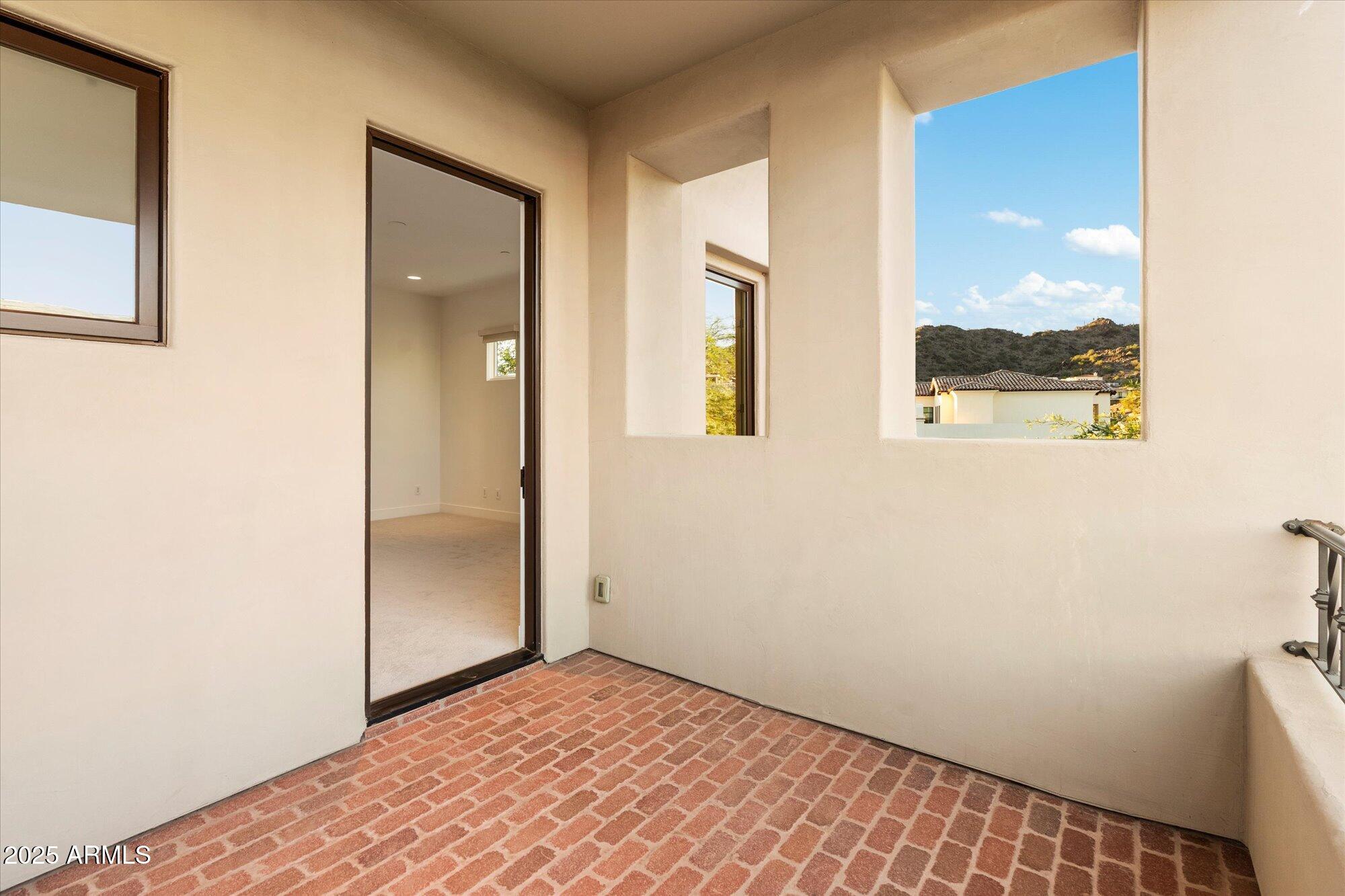 PARADISE RESERVE REPLAT - Residential