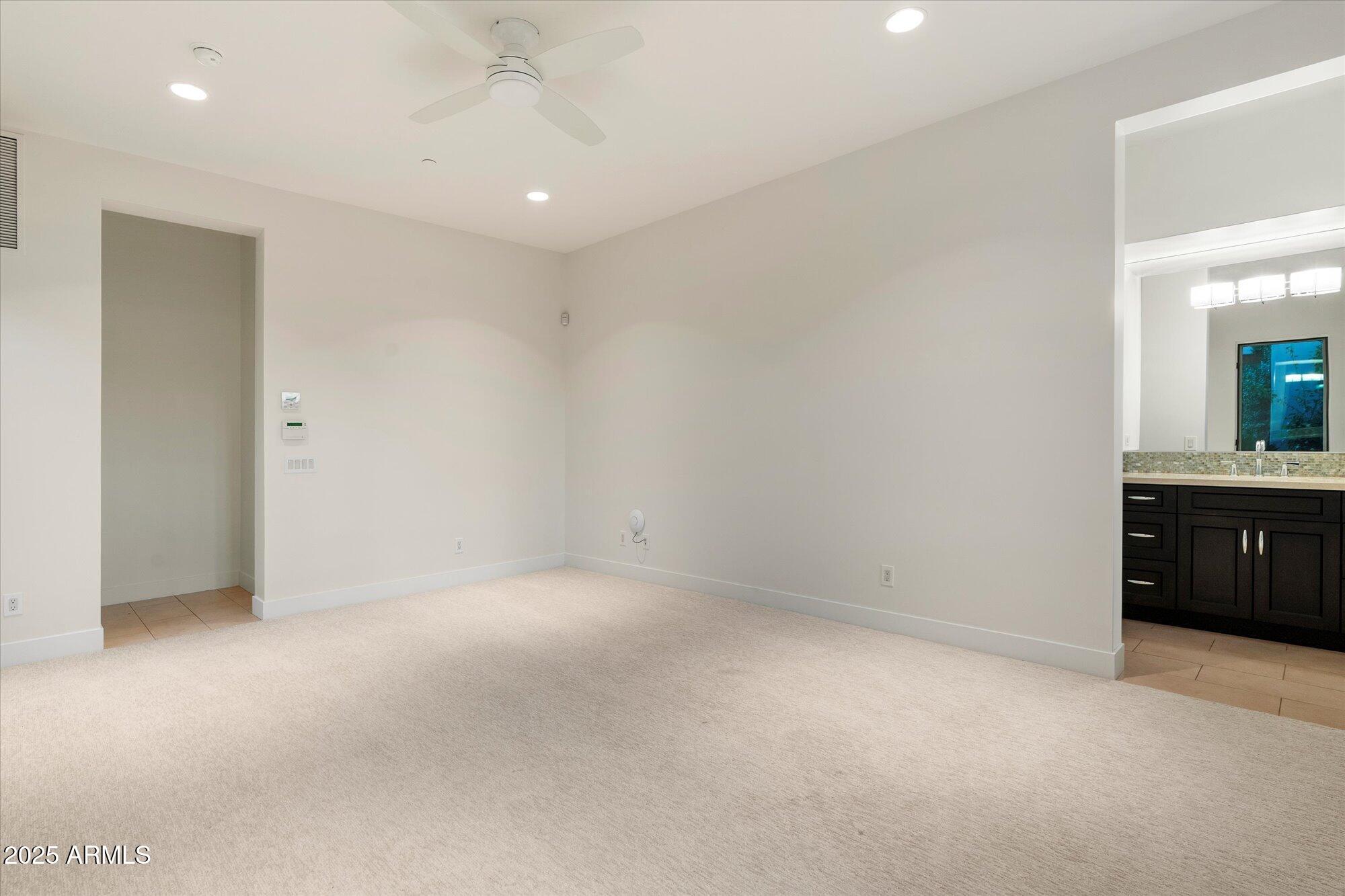 PARADISE RESERVE REPLAT - Residential