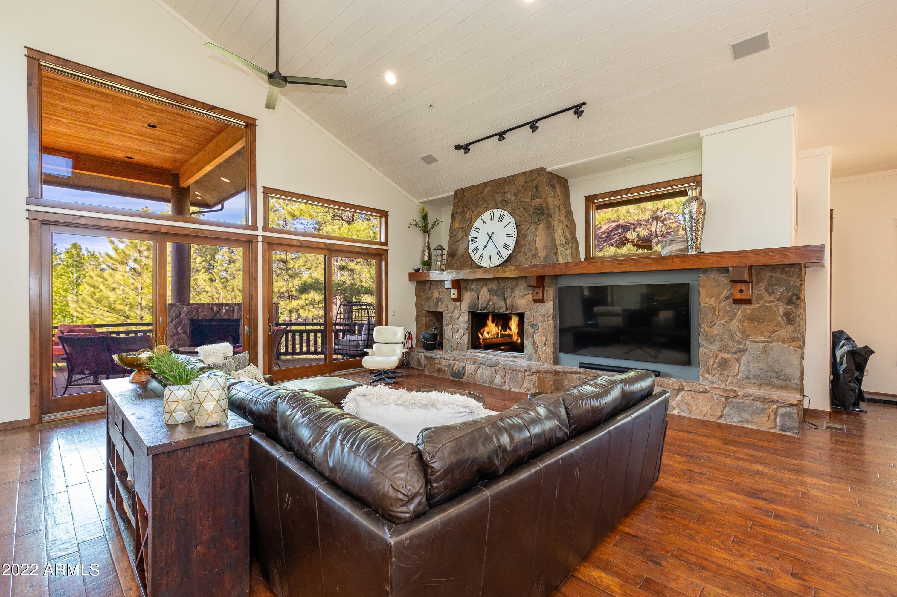 Pine Canyon - Residential