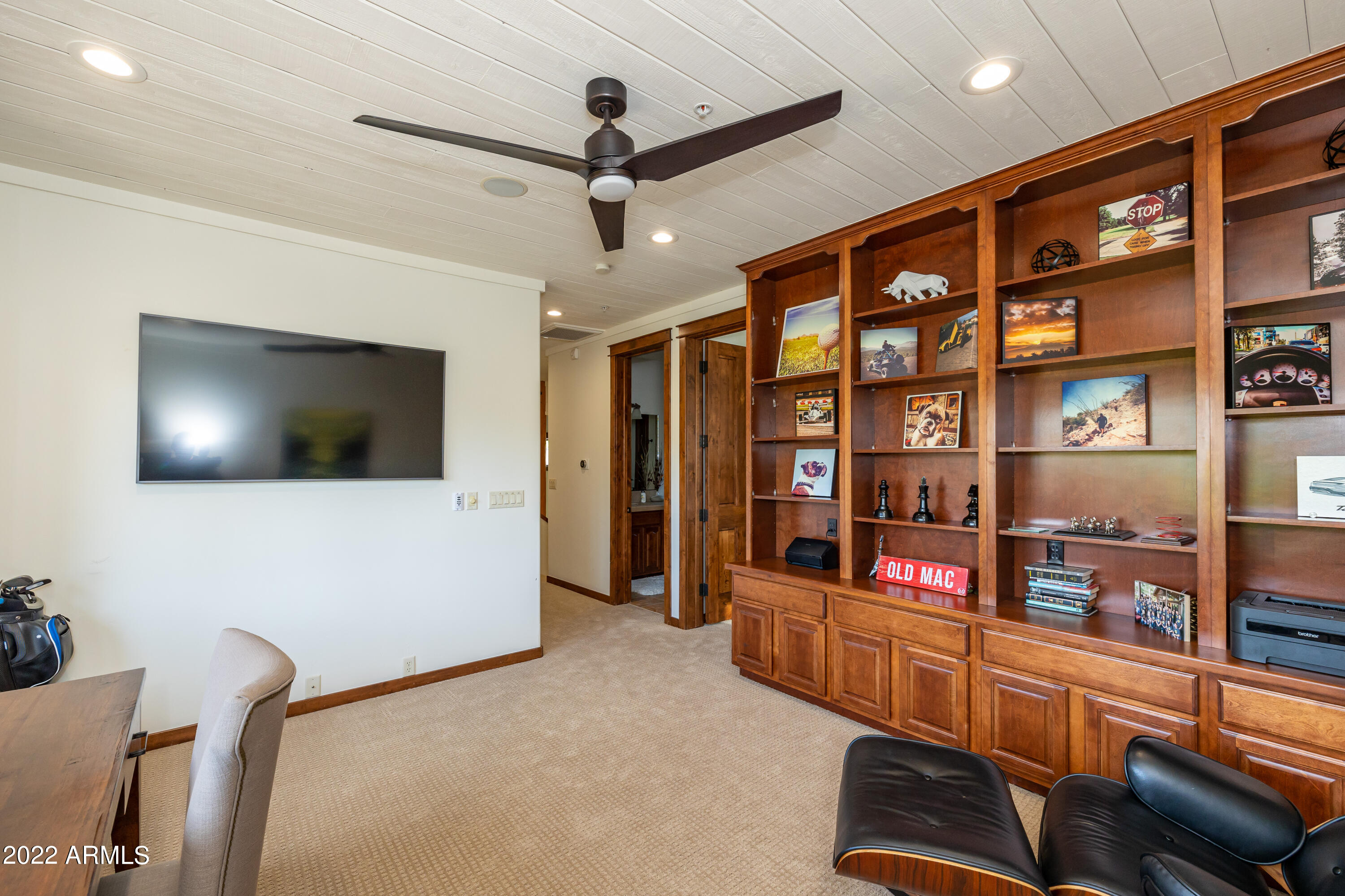 Pine Canyon - Residential