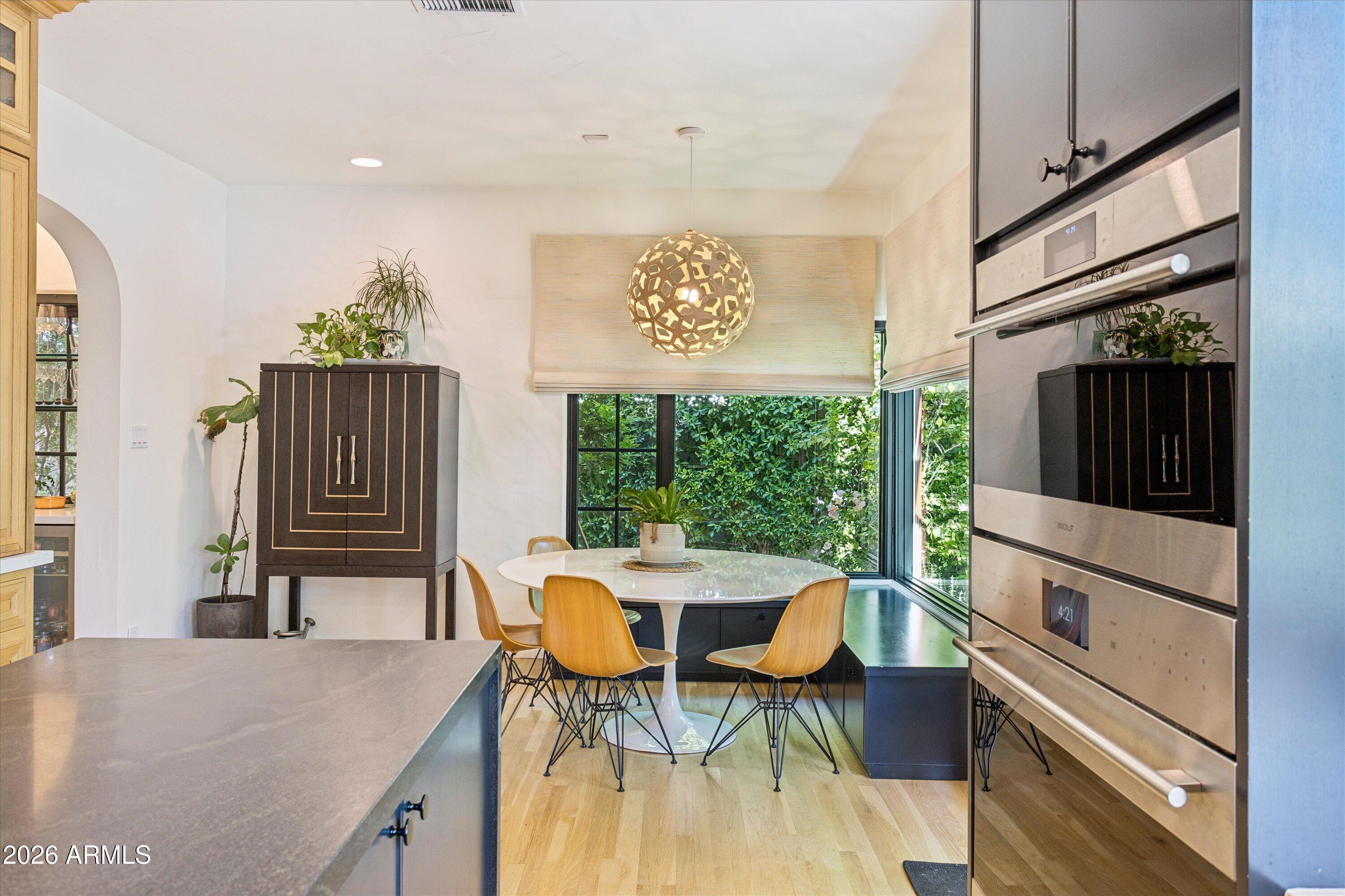 WINDSOR SQUARE BLOCK 2 LOTS 1 THRU 31 - Residential