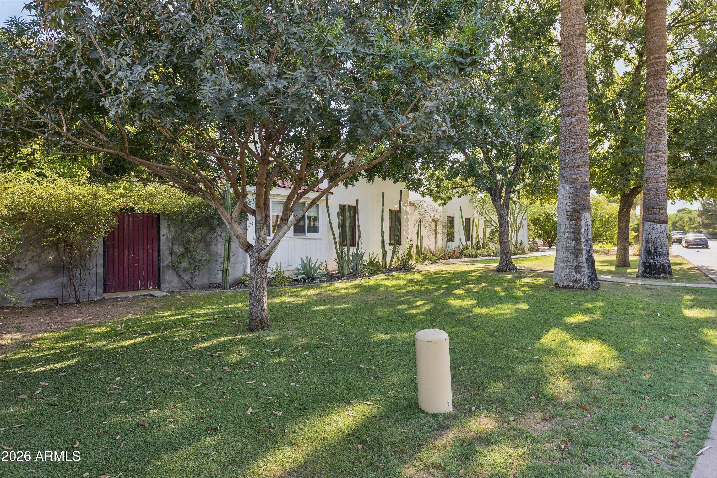 WINDSOR SQUARE BLOCK 2 LOTS 1 THRU 31 - Residential