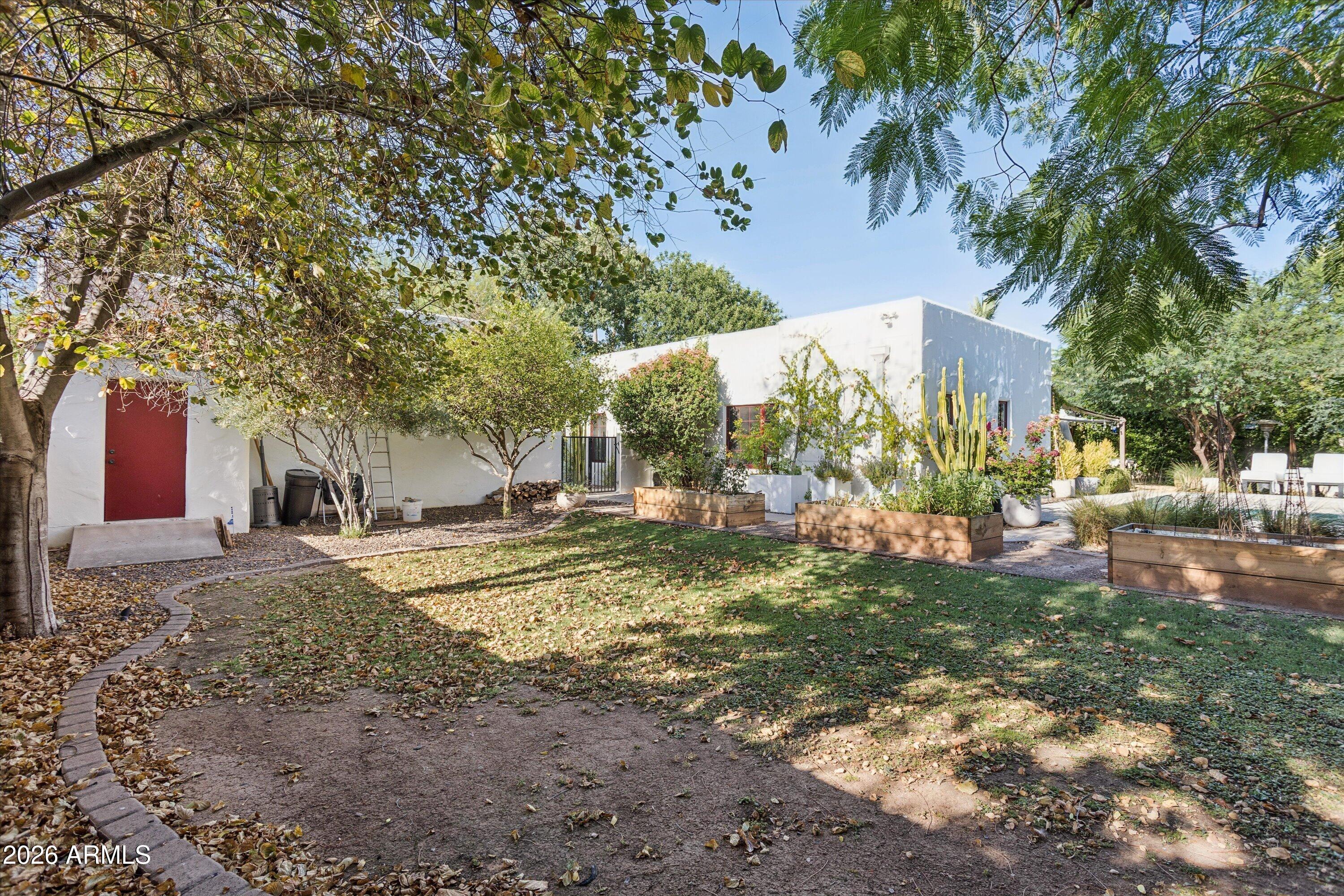 WINDSOR SQUARE BLOCK 2 LOTS 1 THRU 31 - Residential