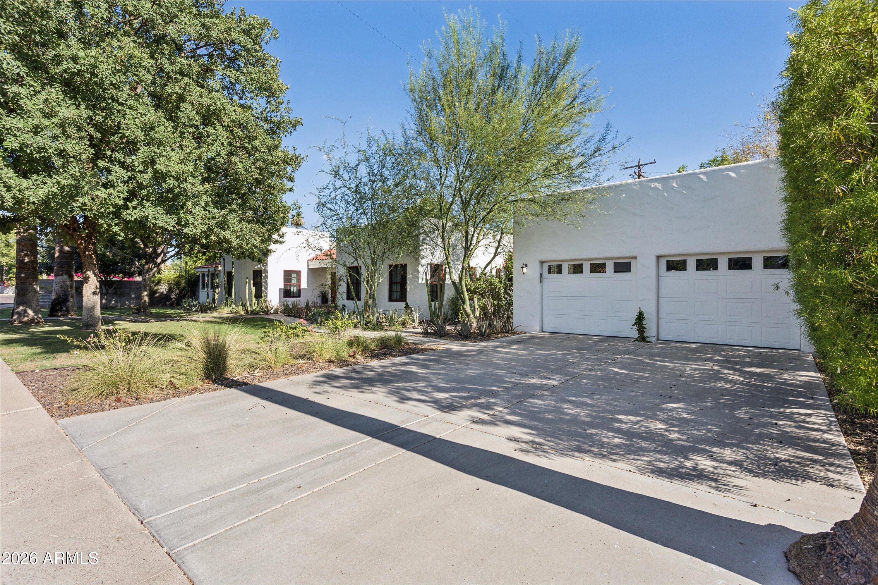 WINDSOR SQUARE BLOCK 2 LOTS 1 THRU 31 - Residential