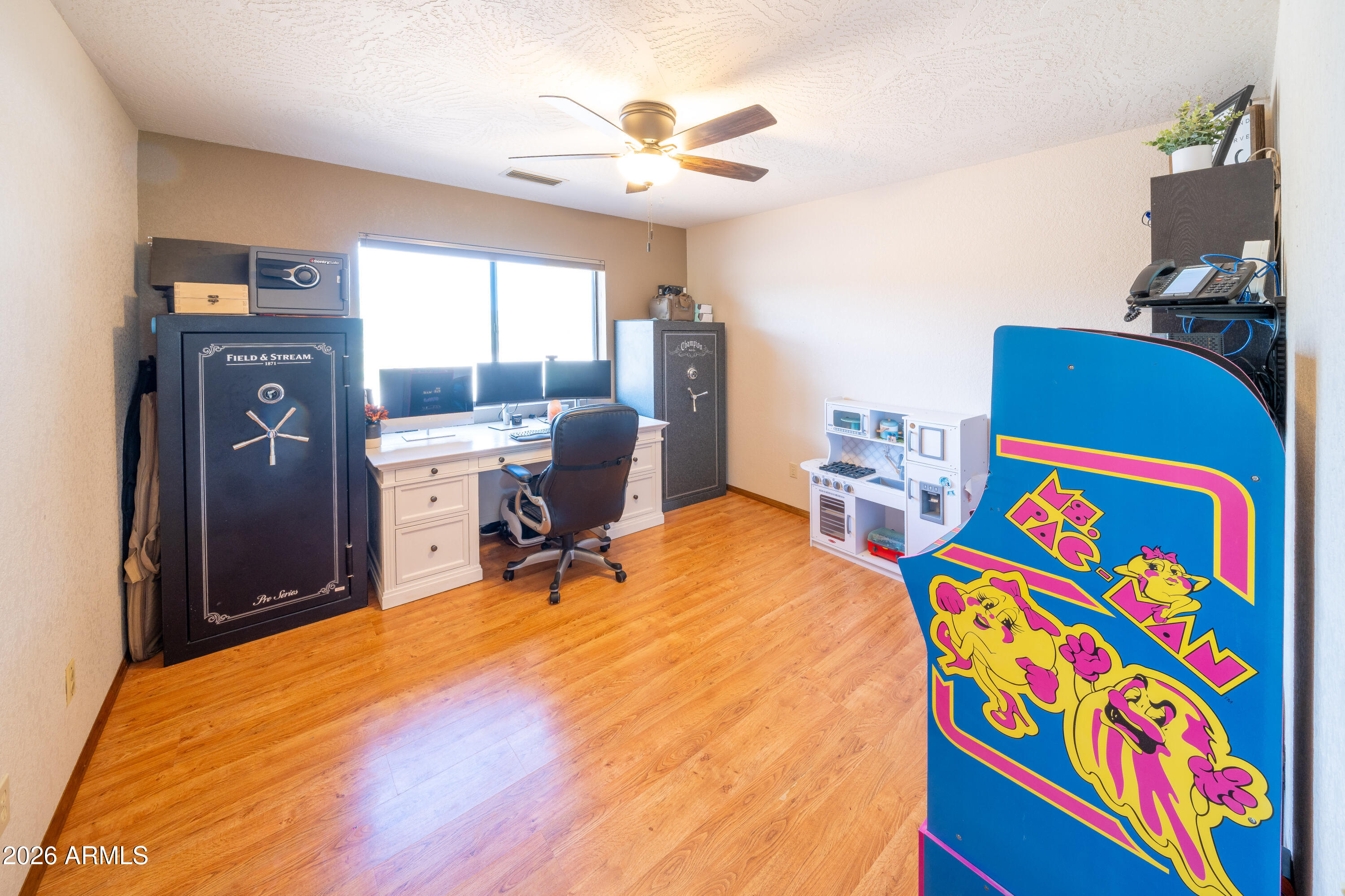 Under 5 Acres - Residential