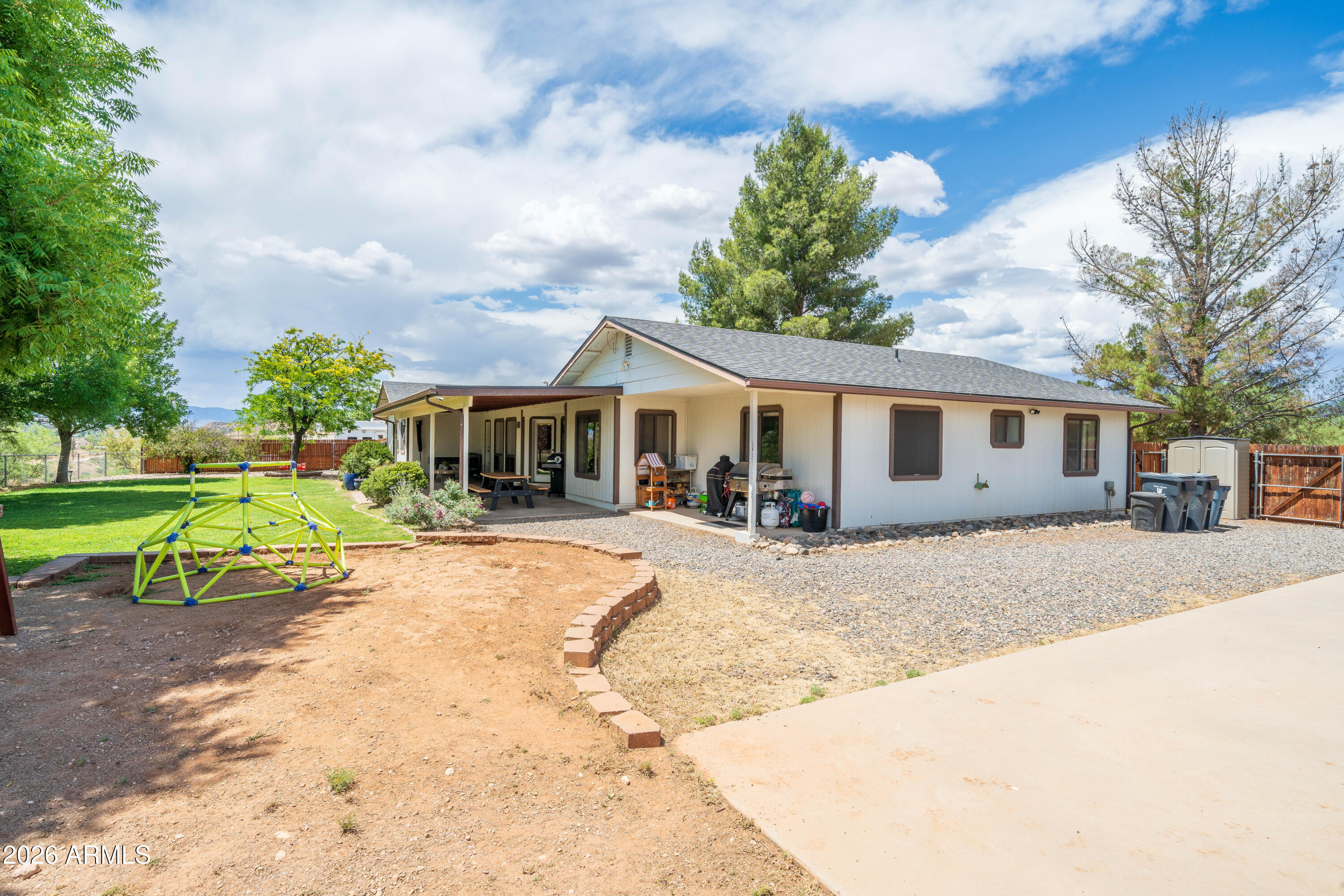 Under 5 Acres - Residential