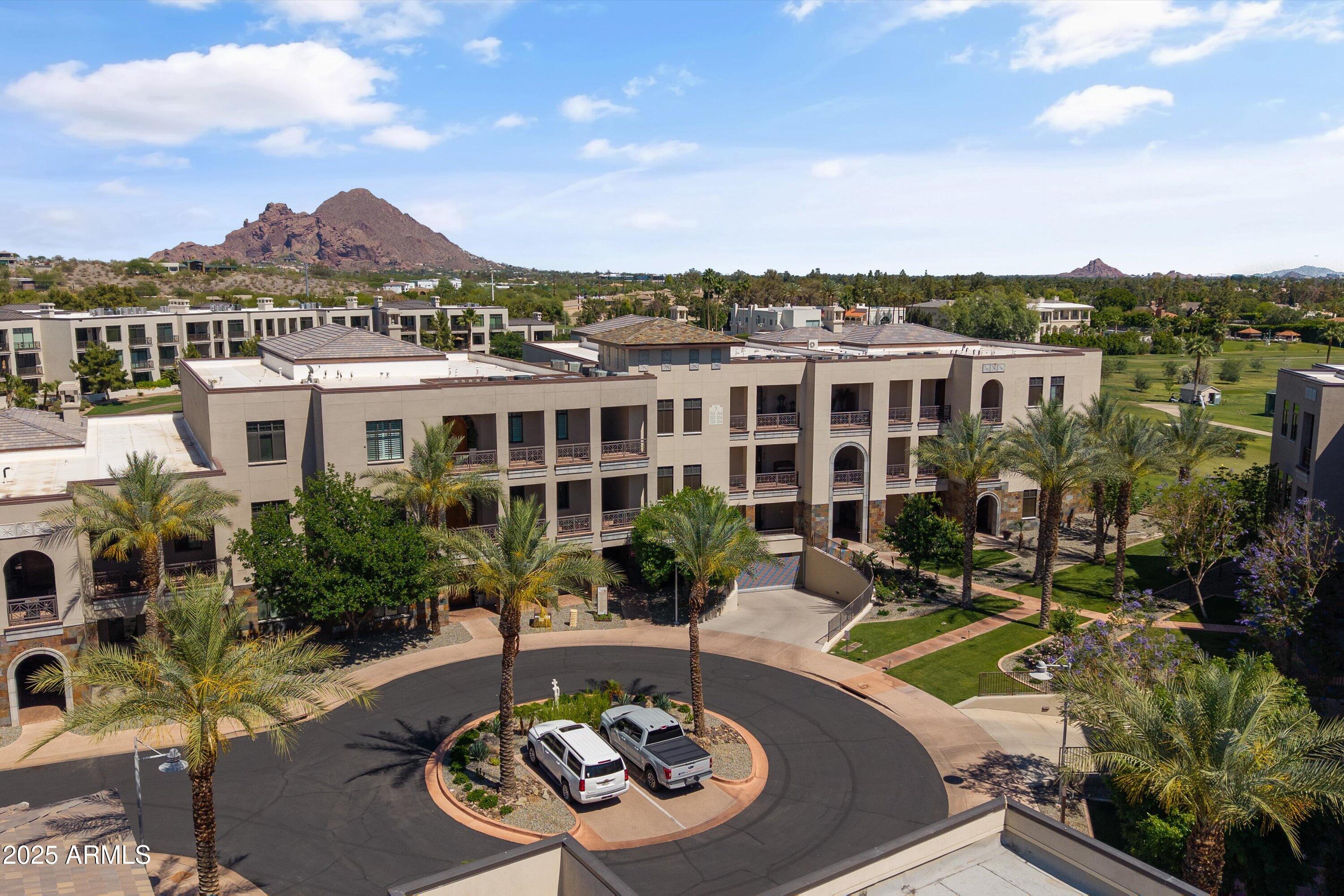 TWO BILTMORE ESTATES 2ND AMD - Residential