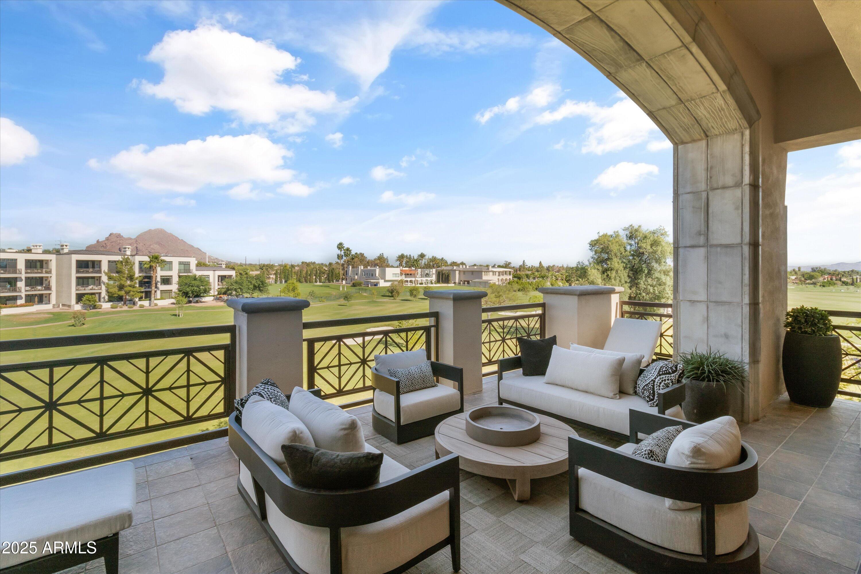 TWO BILTMORE ESTATES 2ND AMD - Residential