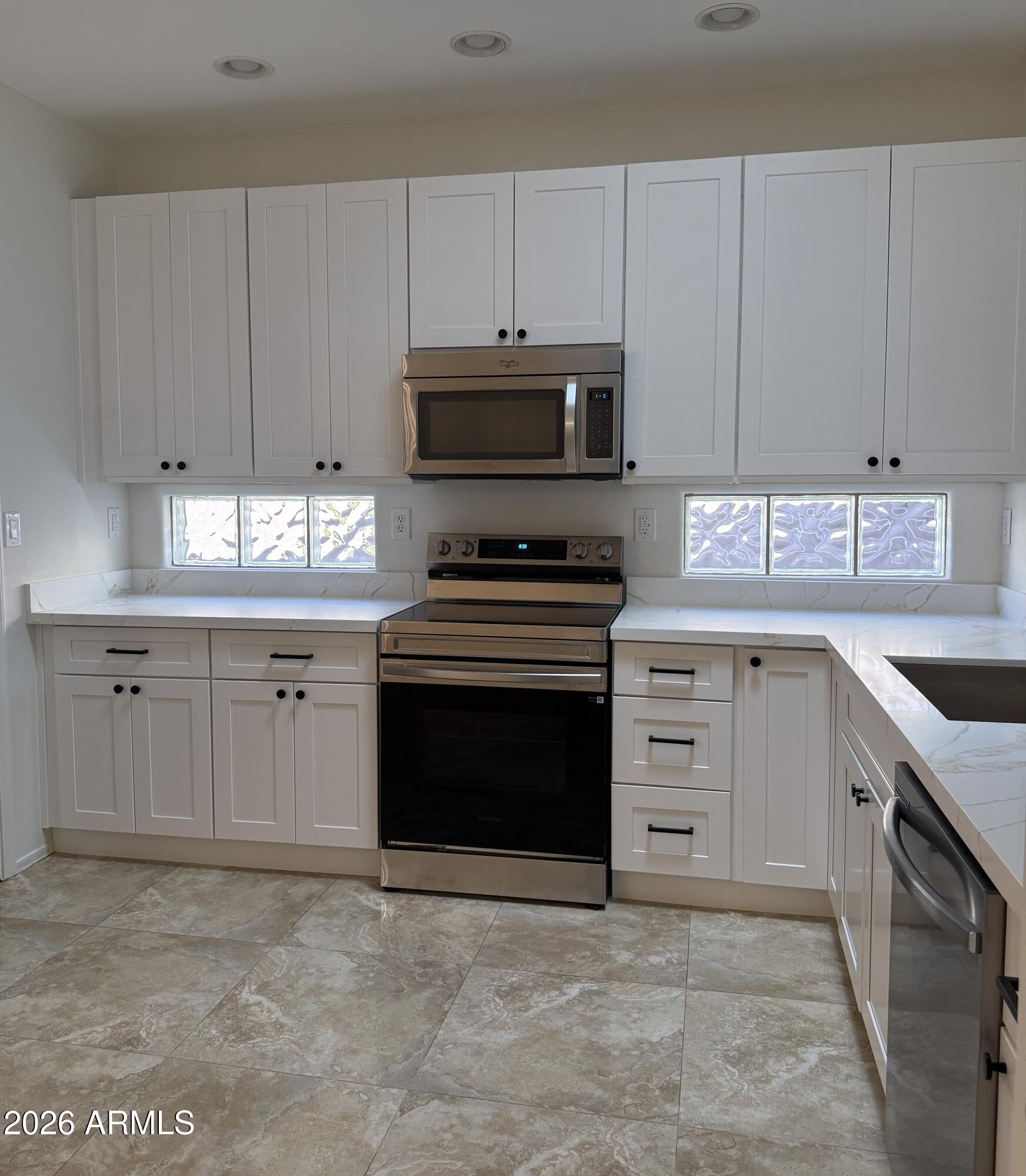 ANTHEM COUNTRY CLUB UNIT 5 CROOKED STICK 3RD AMD - Residential