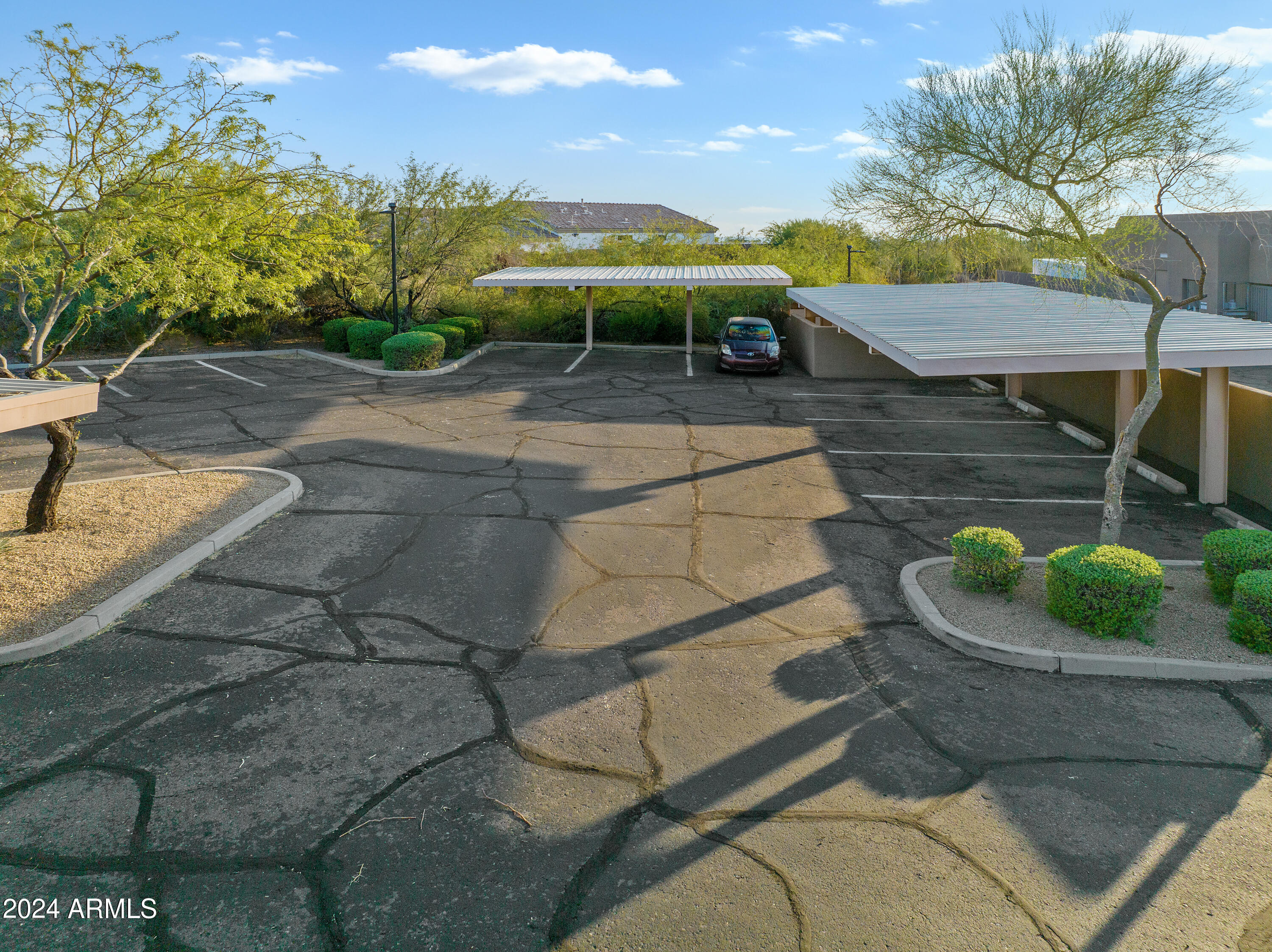 DESERT VILLAGE SHOPPING CENTER - Commercial Sale
