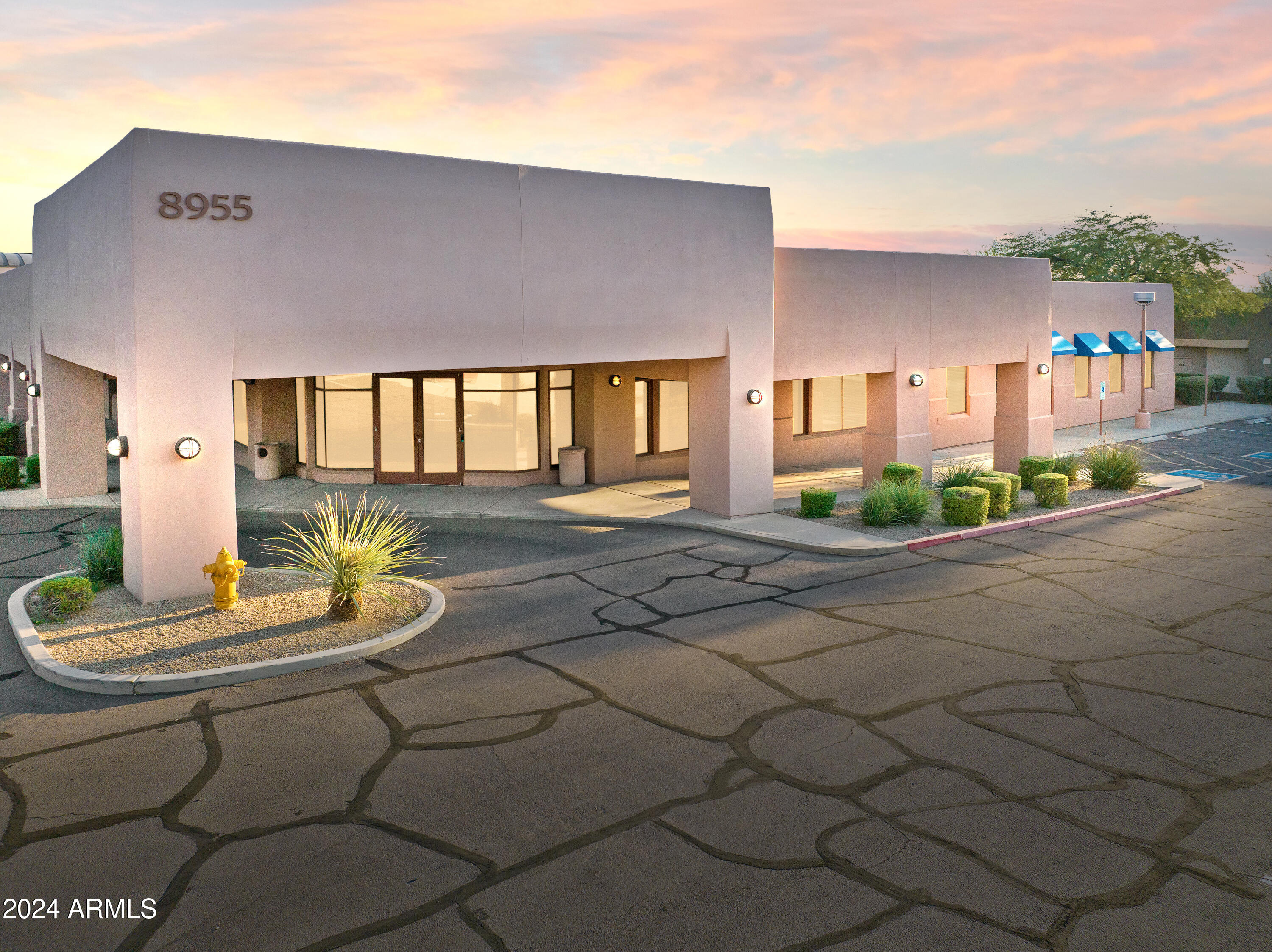 DESERT VILLAGE SHOPPING CENTER - Commercial Sale