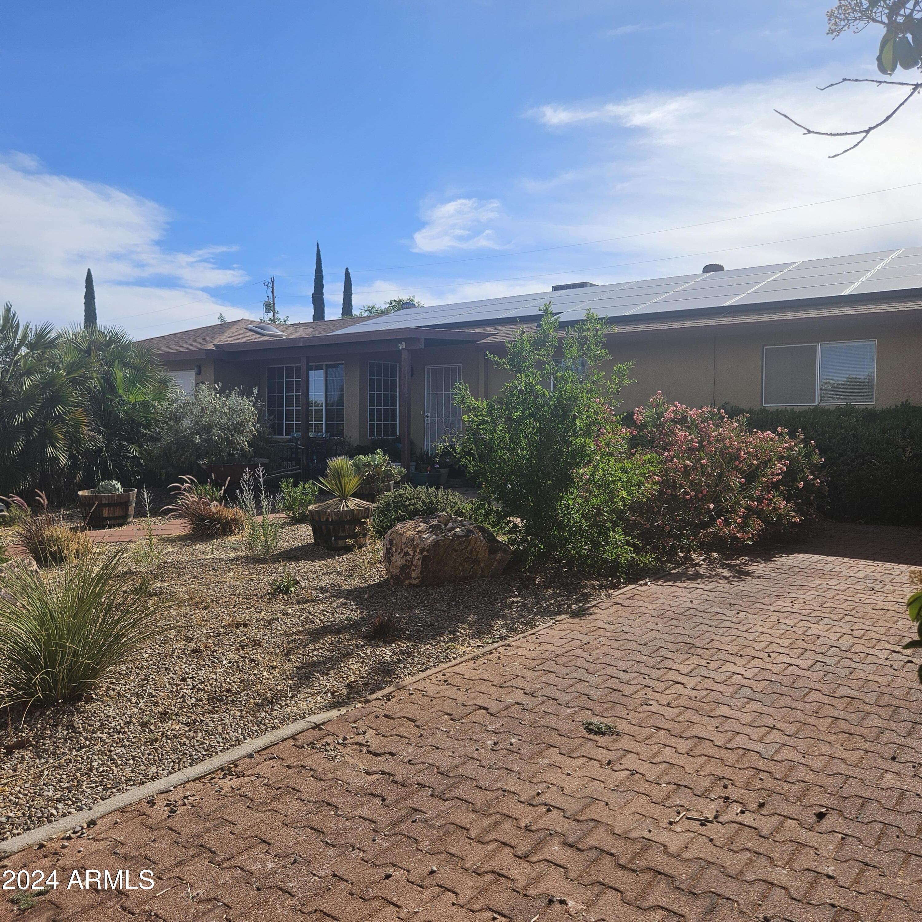 GARDEN CANYON HEIGHTS - Residential