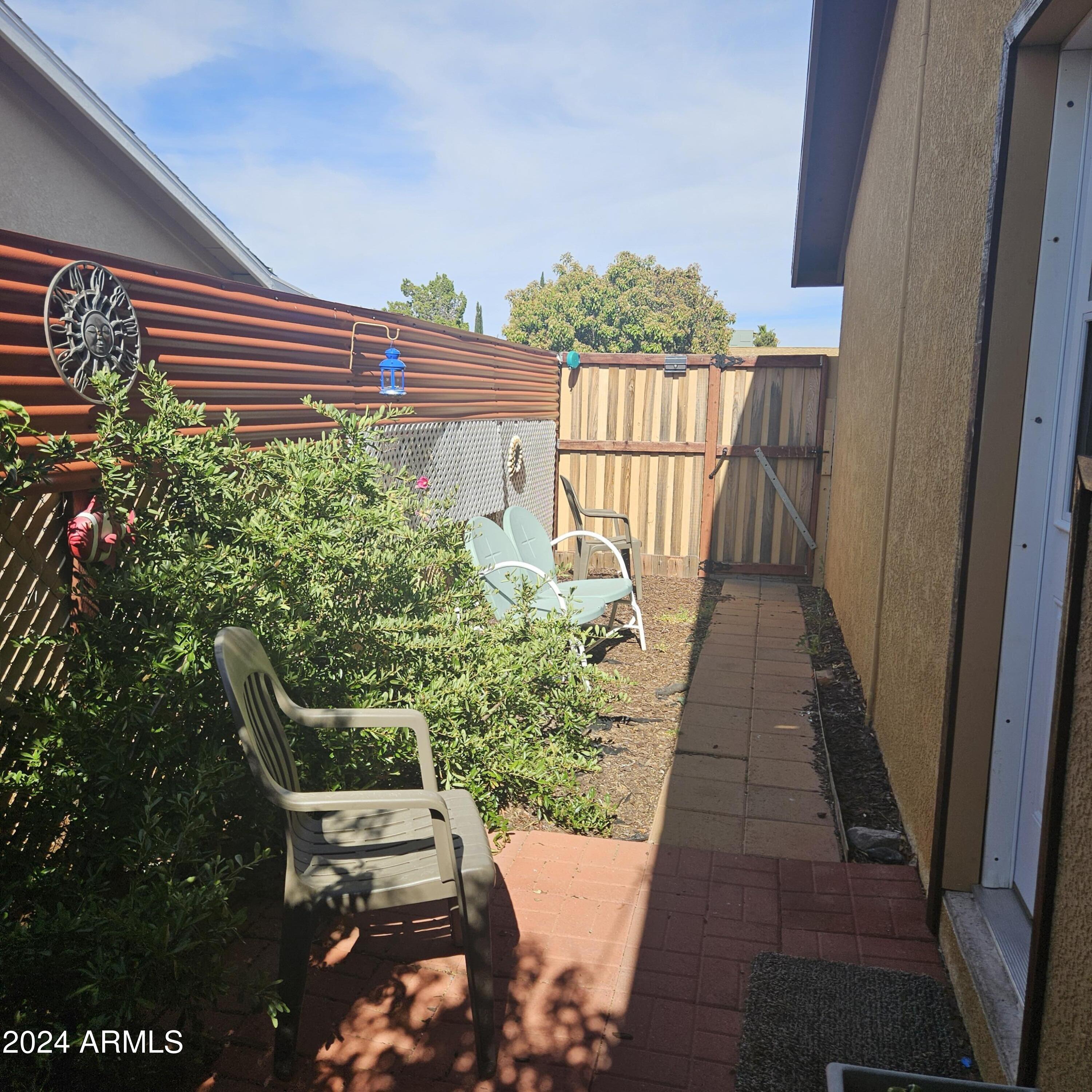 GARDEN CANYON HEIGHTS - Residential