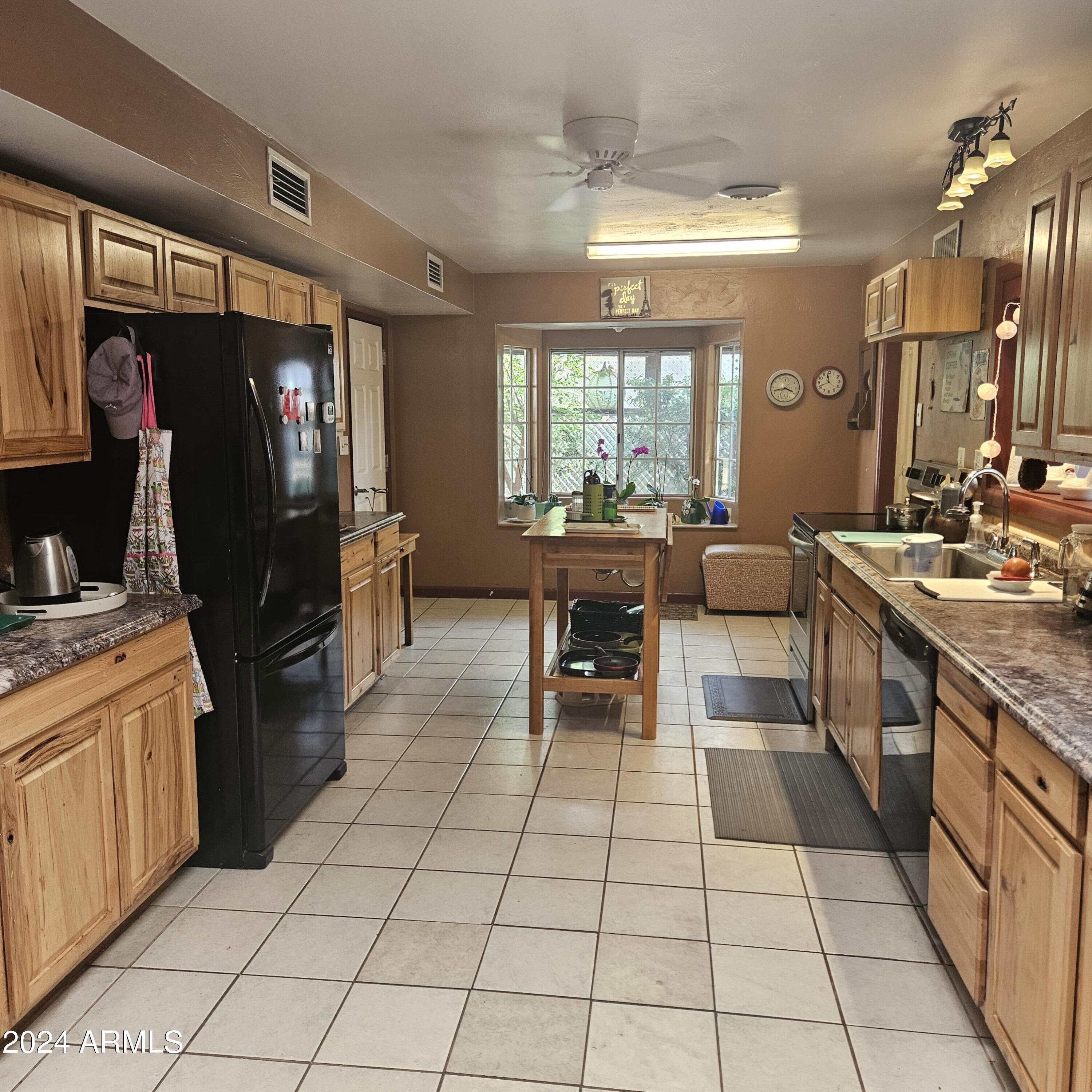 GARDEN CANYON HEIGHTS - Residential