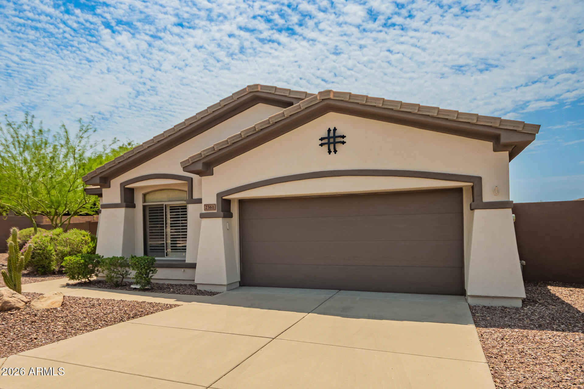 ANTHEM COUNTRY CLUB - Residential