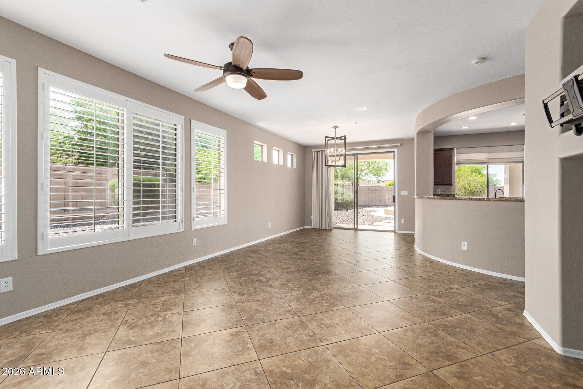 ANTHEM COUNTRY CLUB - Residential