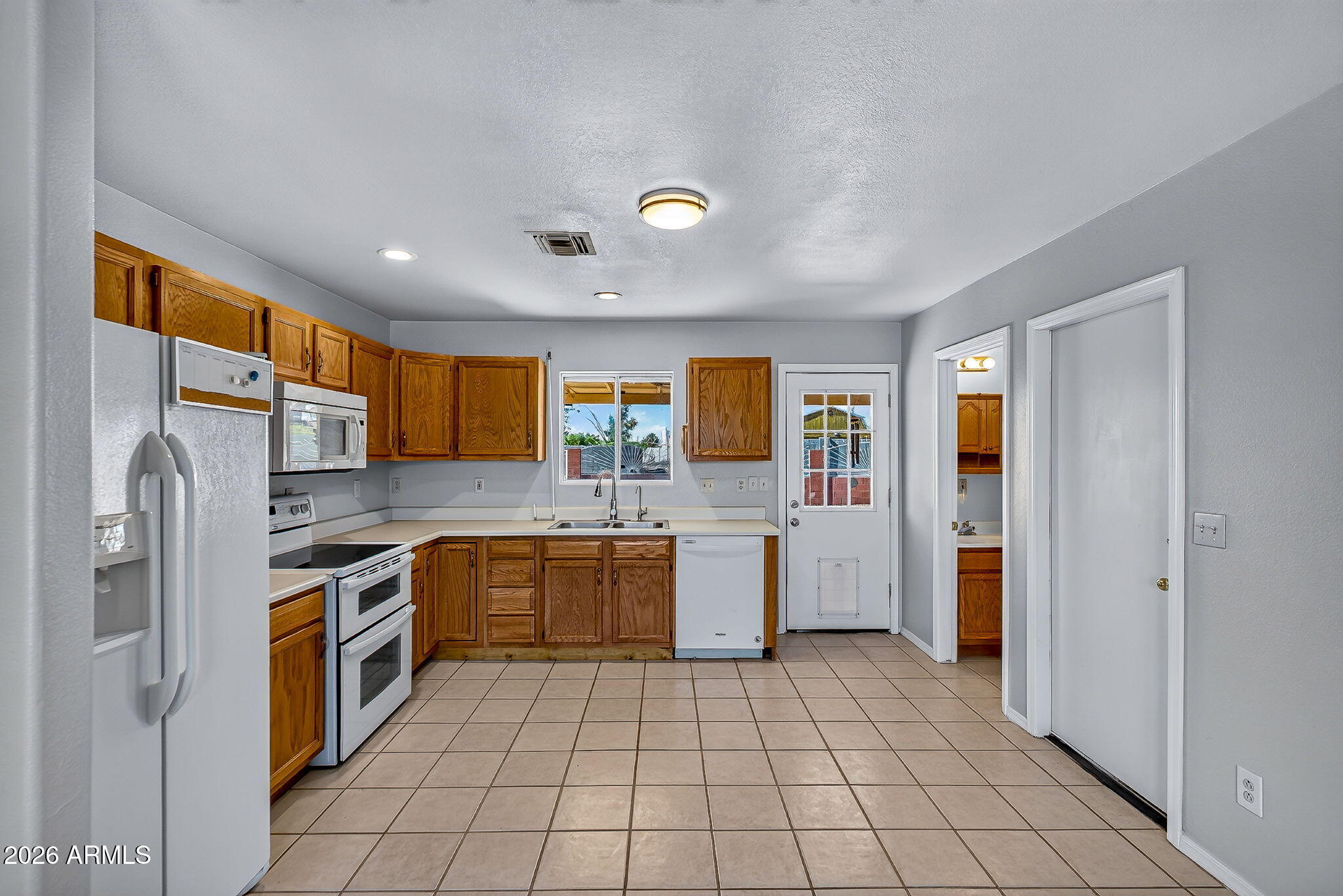 ARIZONA CITY - Residential