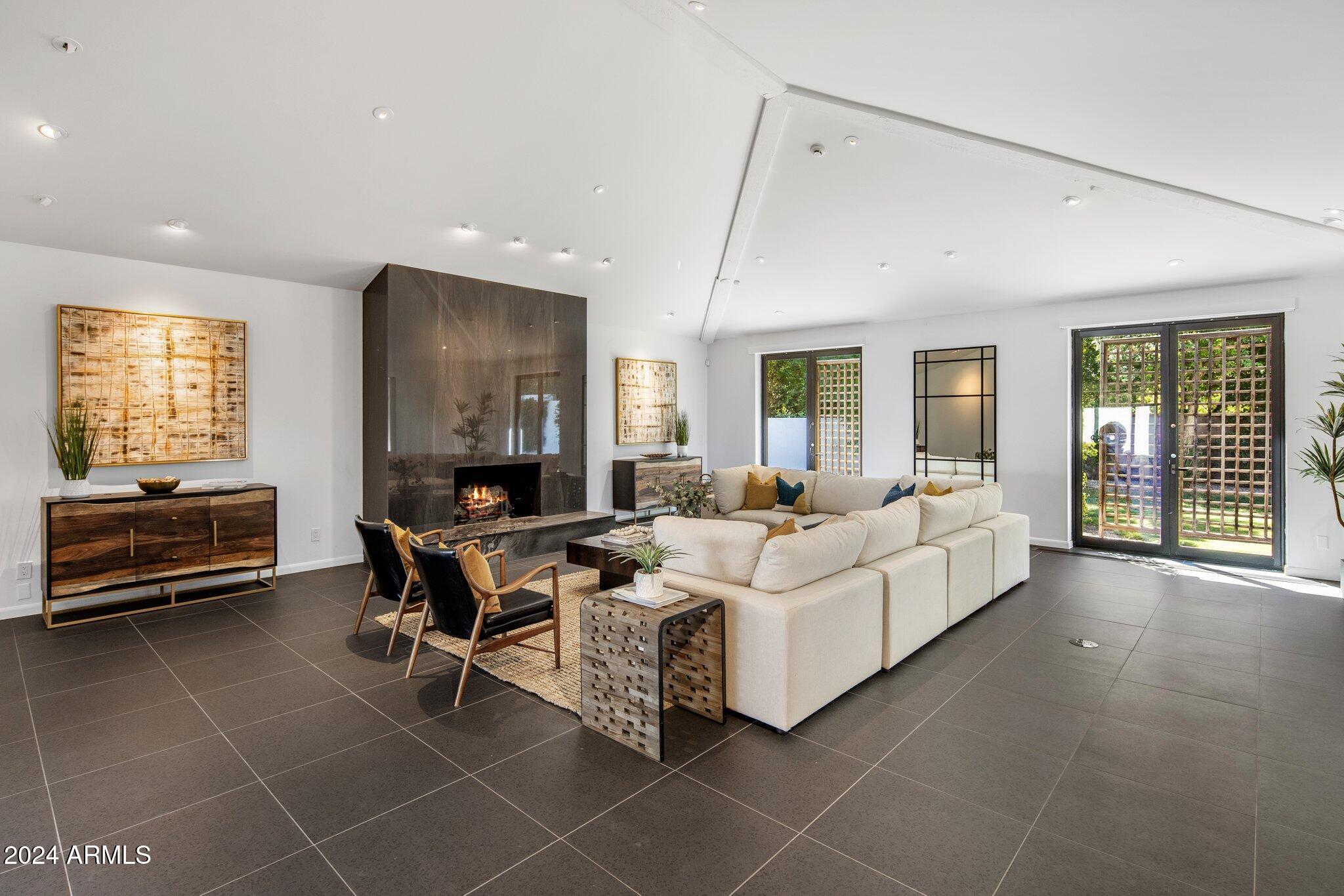 LOMBARDI ESTATES BLK 1 - Residential