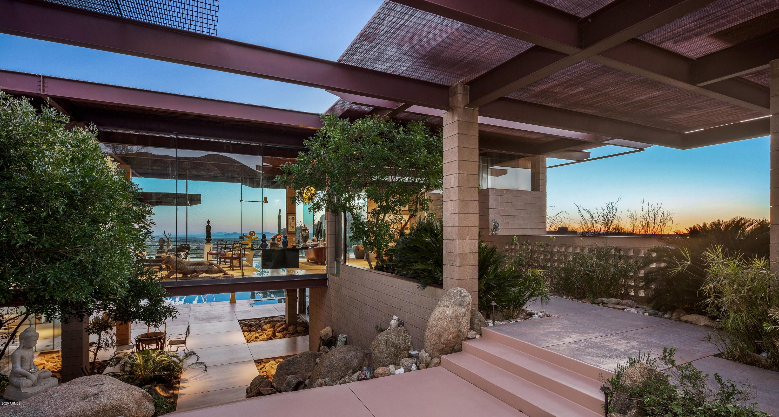 DESERT MOUNTAIN - Residential