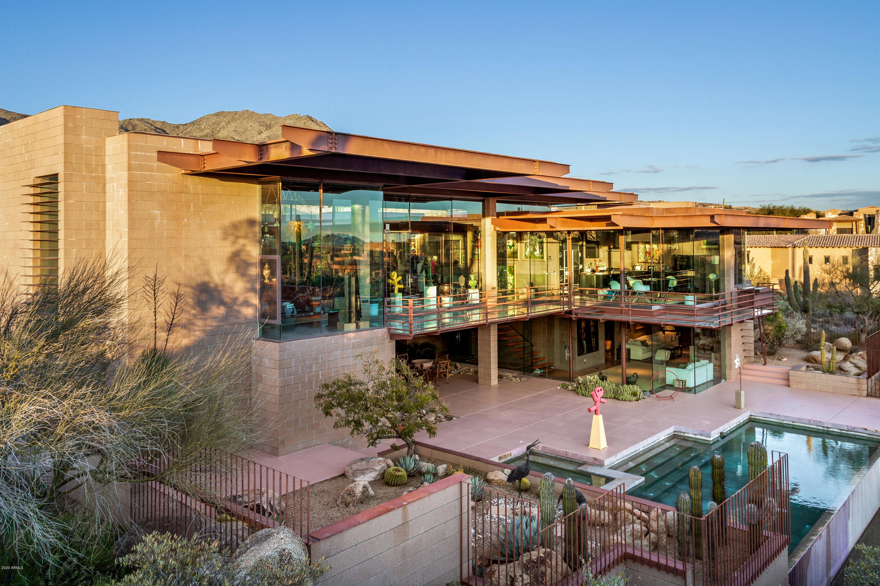 DESERT MOUNTAIN - Residential