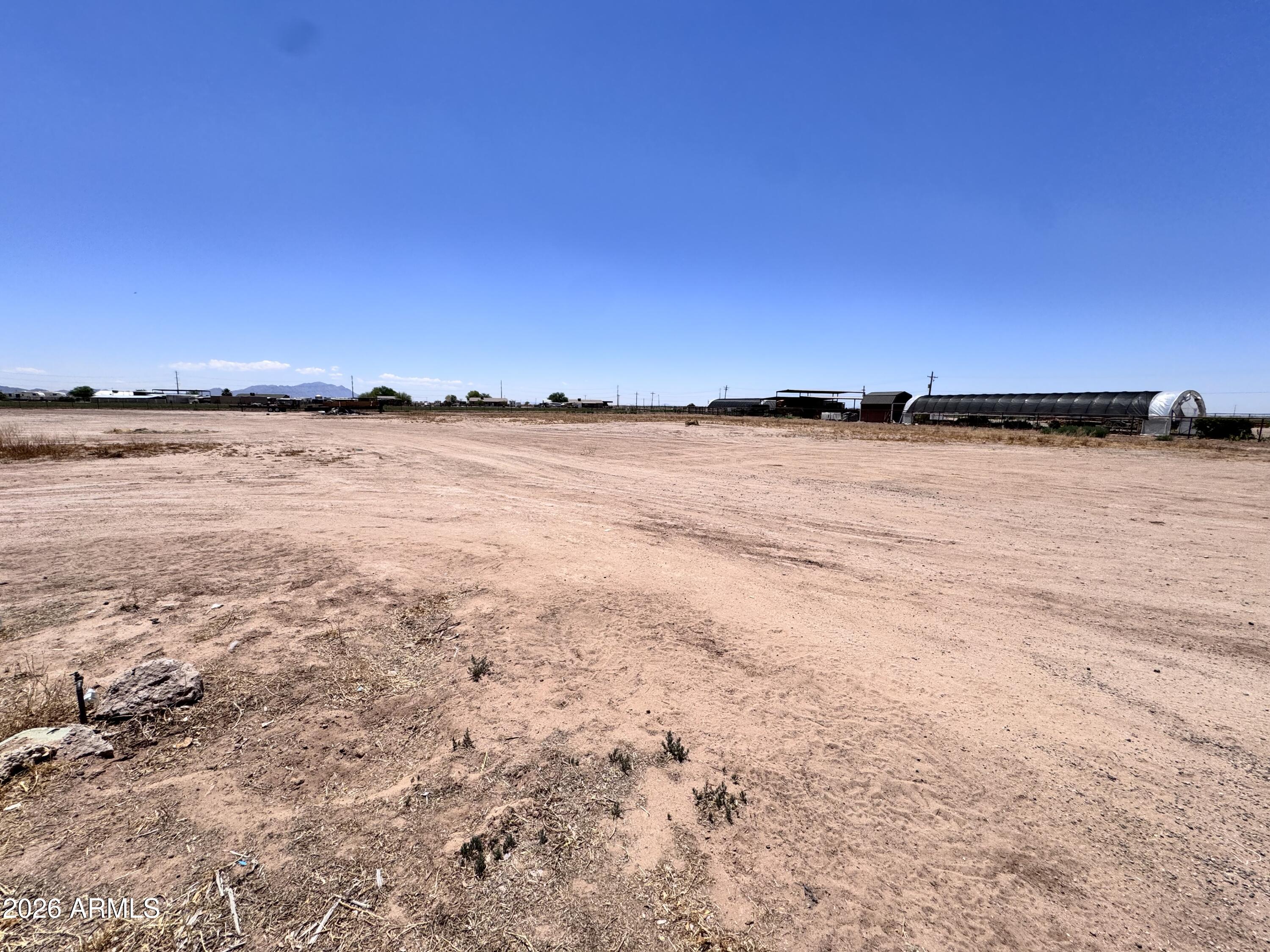: Discover the potential of this 1.25-acre parcel on the outskirts of Coolidge! This expansive property offers lots of opportunities for your vision. Whether you're looking to build your dream home, set up a mini ranch, or create a private retreat, this spacious lot provides the perfect canvas. With plenty of room for a custom build, RV parking, and space for horses or other recreational activities, this lot is ideal for those seeking space and freedom. Electric and Water are on the lot making it even easier to bring your plans to life!