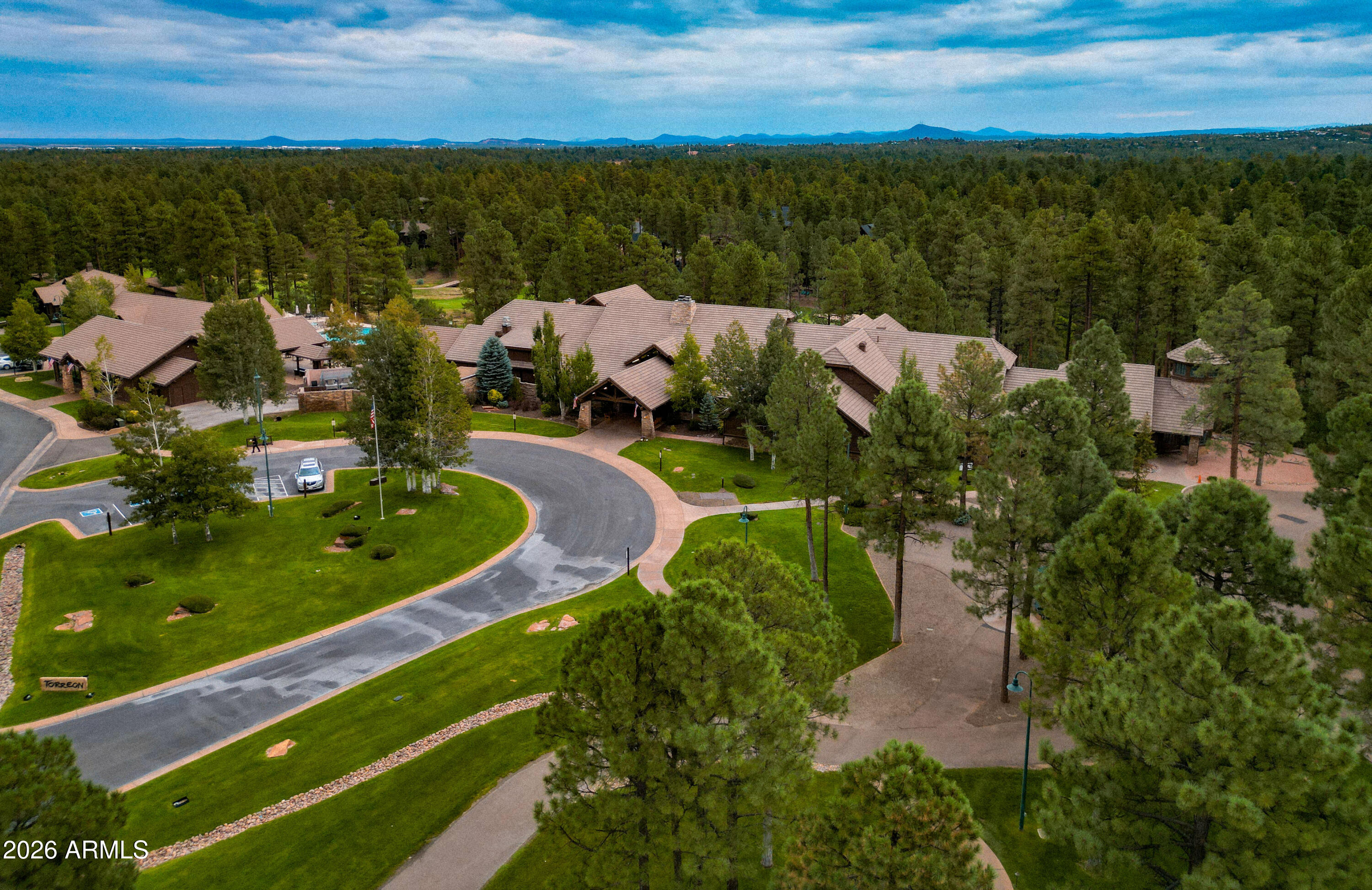 Torreon Lakes - Residential