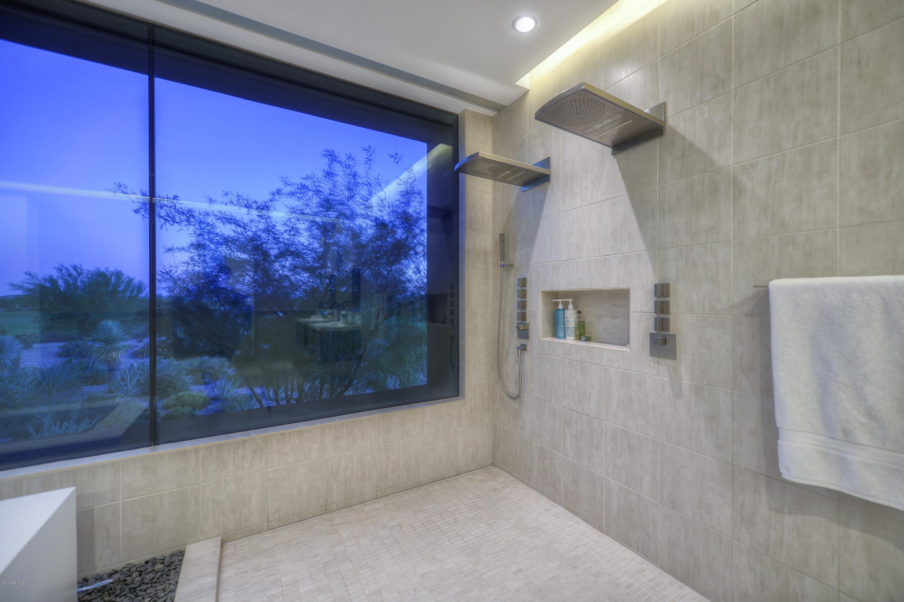 MIRABEL CLUB - Residential
