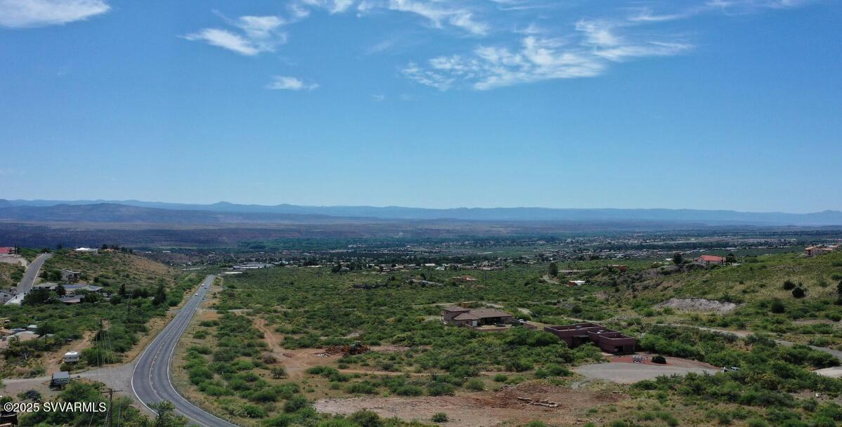 Under 5 Acres - Land