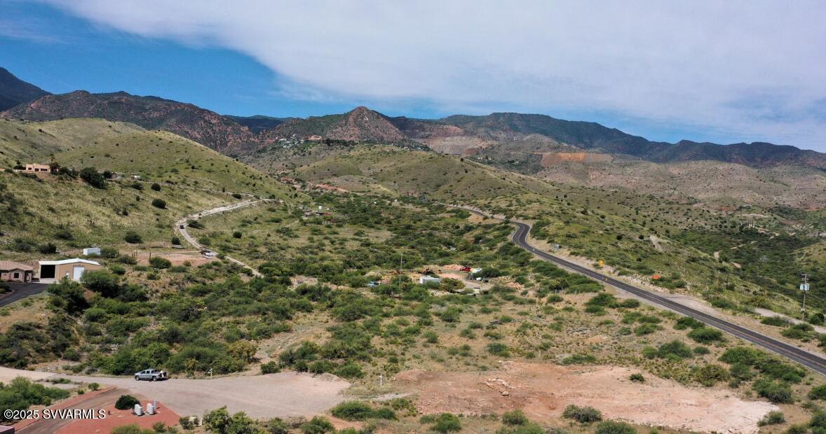 Under 5 Acres - Land