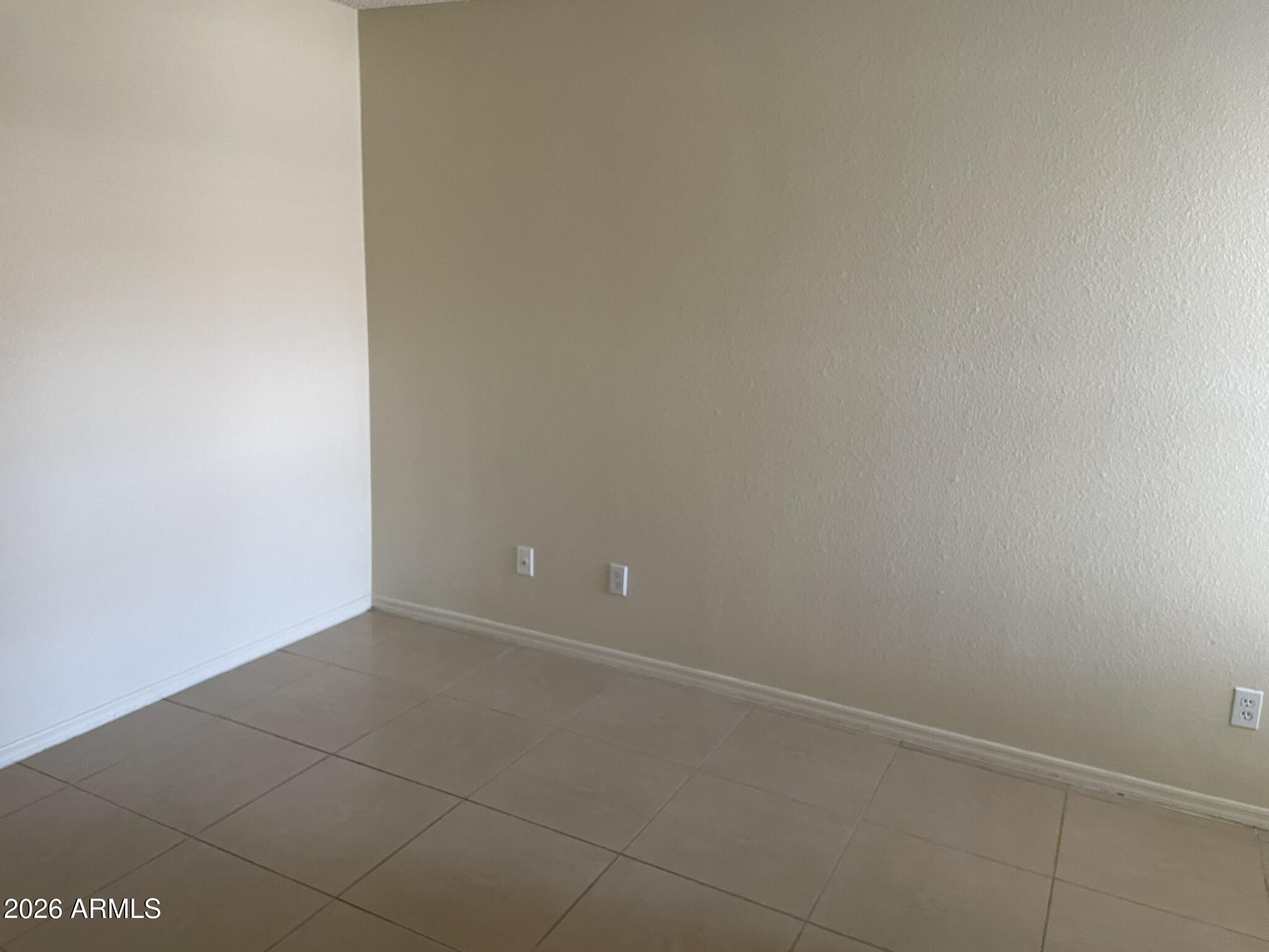 KNOELL VILLA SOLANO - Residential Lease