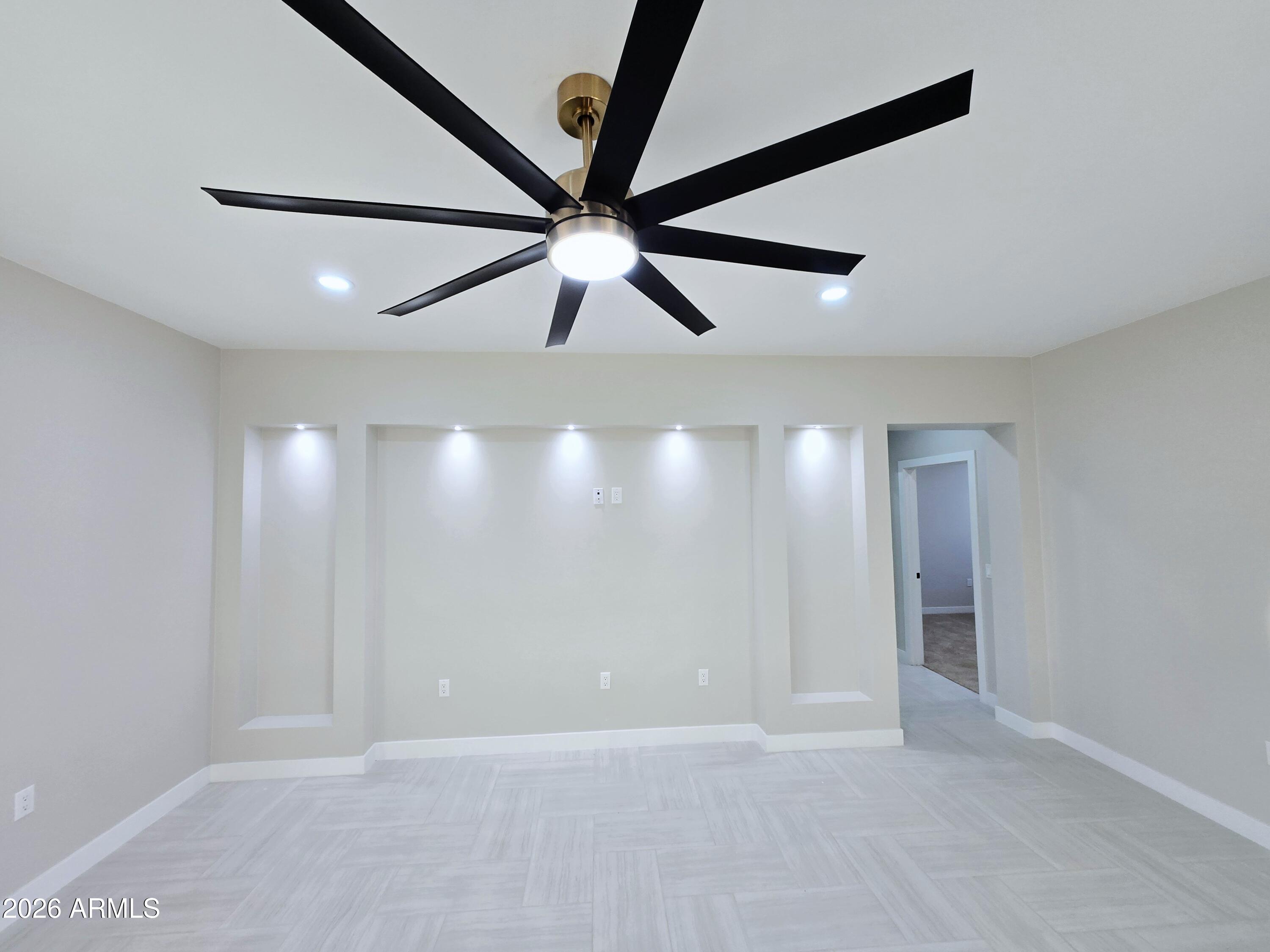 HORSESHOE TRAILS PHASE 2 - Residential