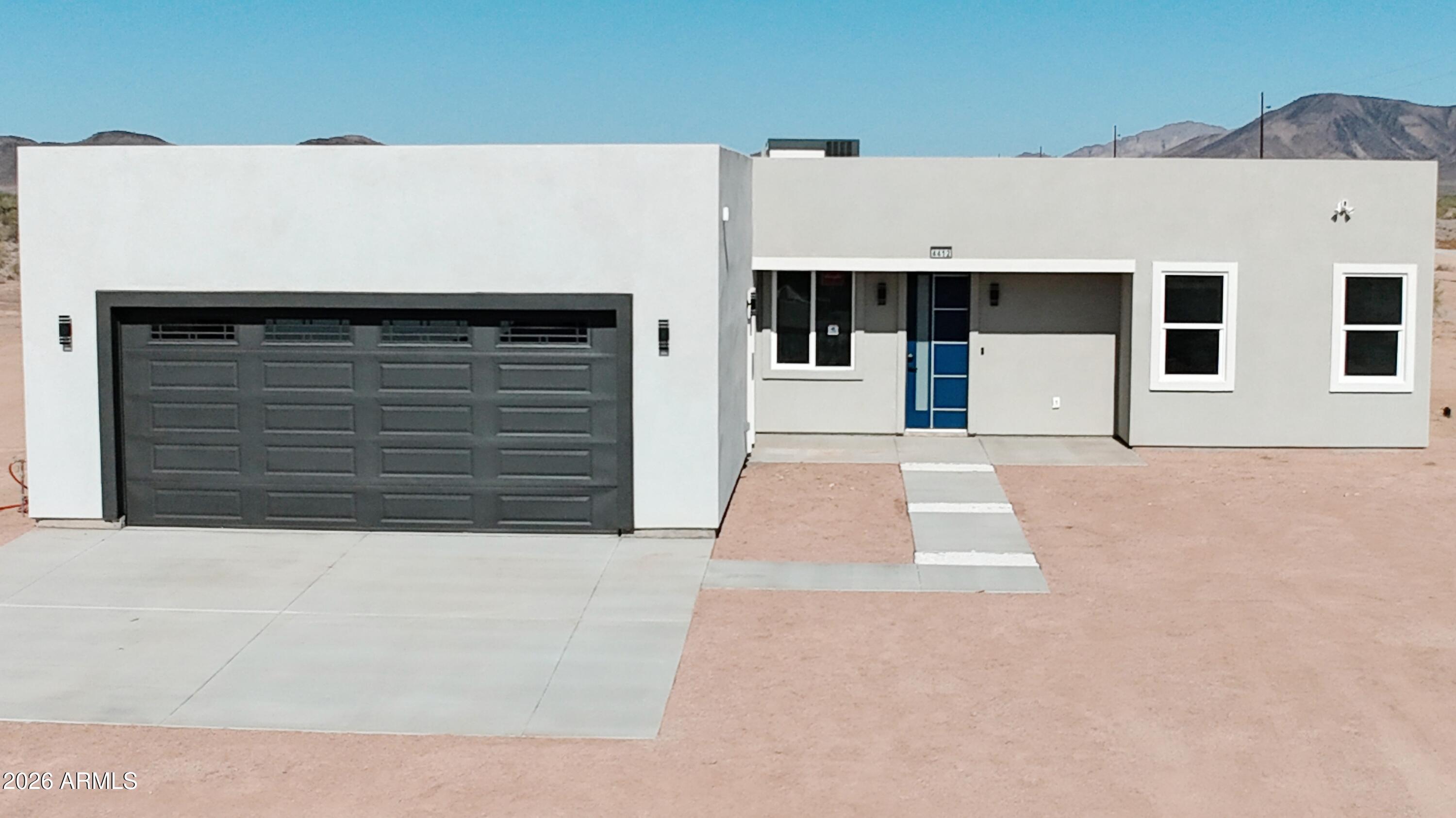 HORSESHOE TRAILS PHASE 2 - Residential