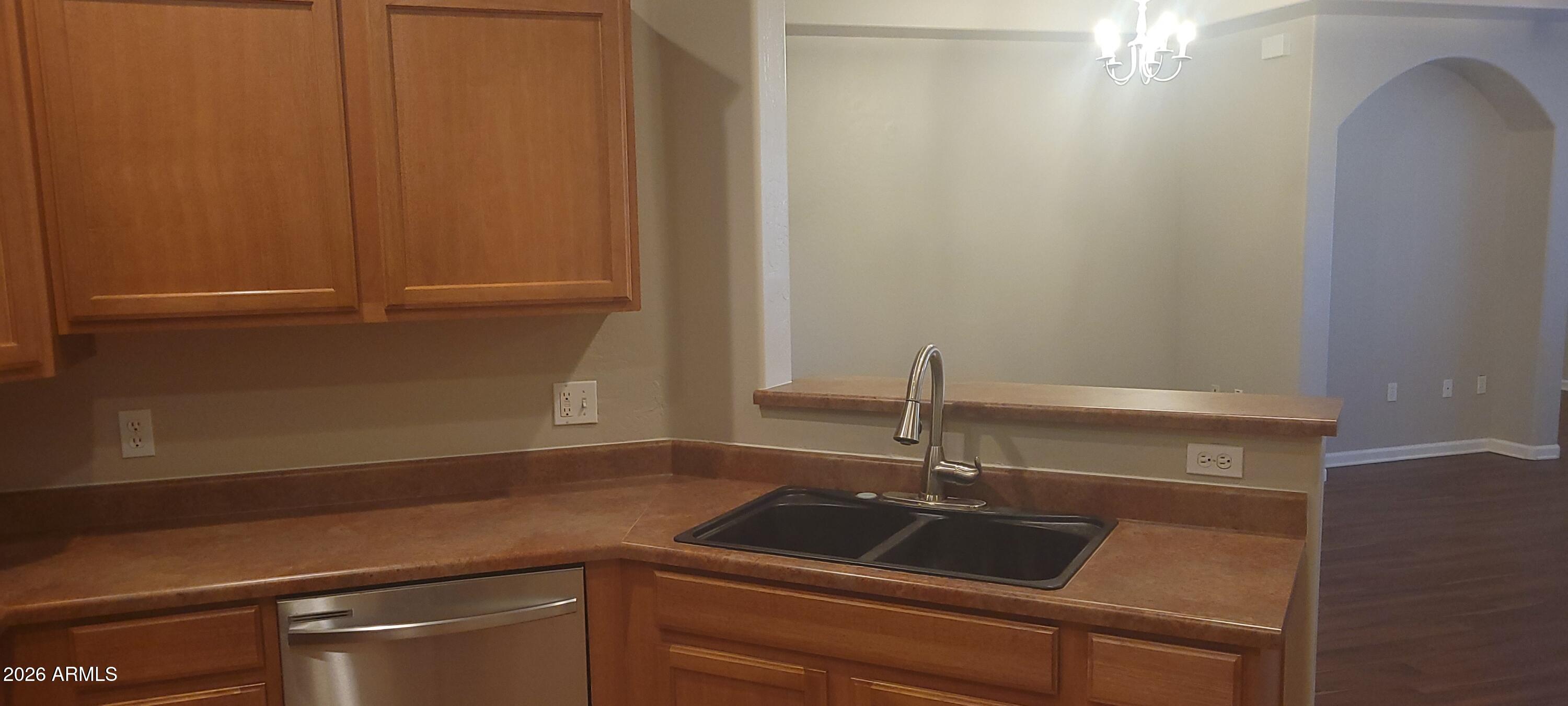 PARK PLACE CONDOMINIUM AMD - Residential Lease