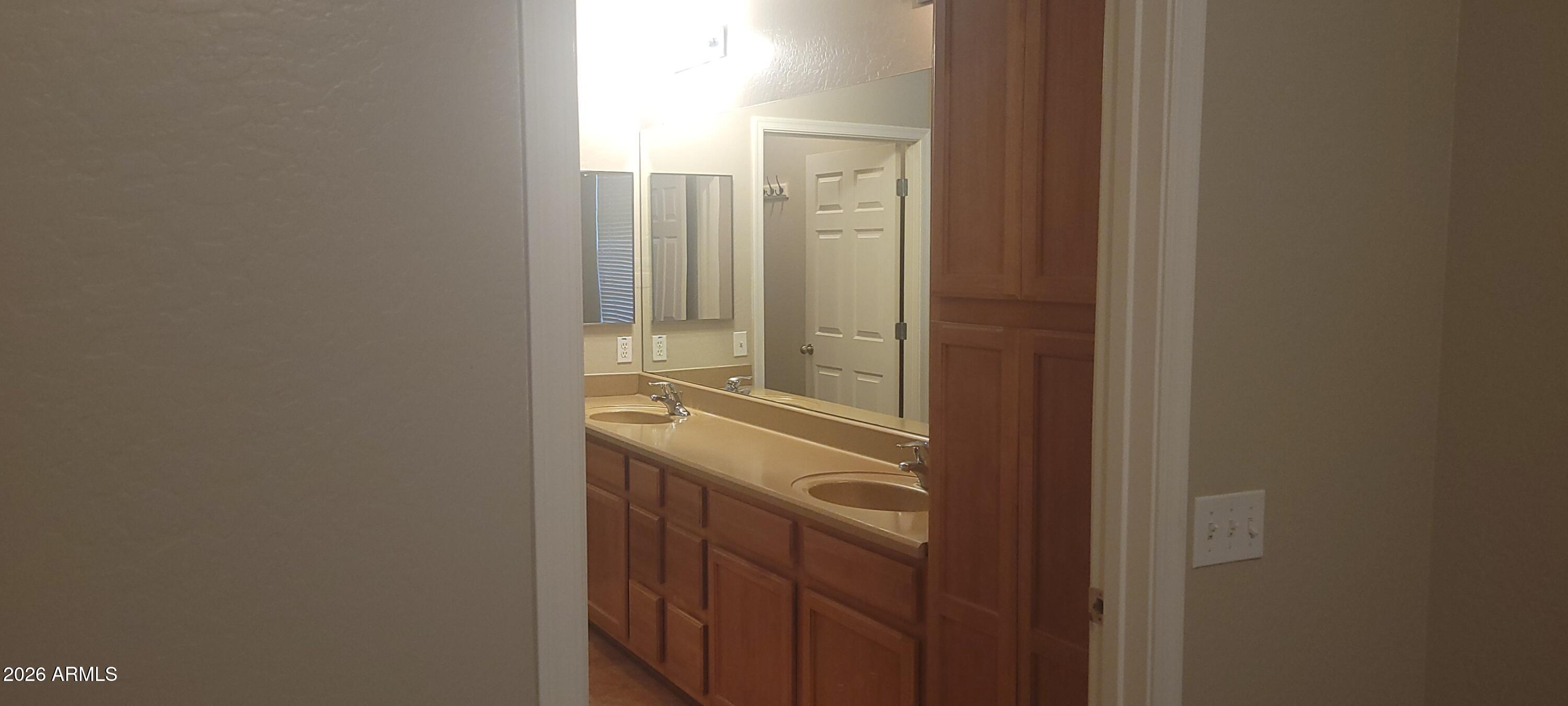 PARK PLACE CONDOMINIUM AMD - Residential Lease
