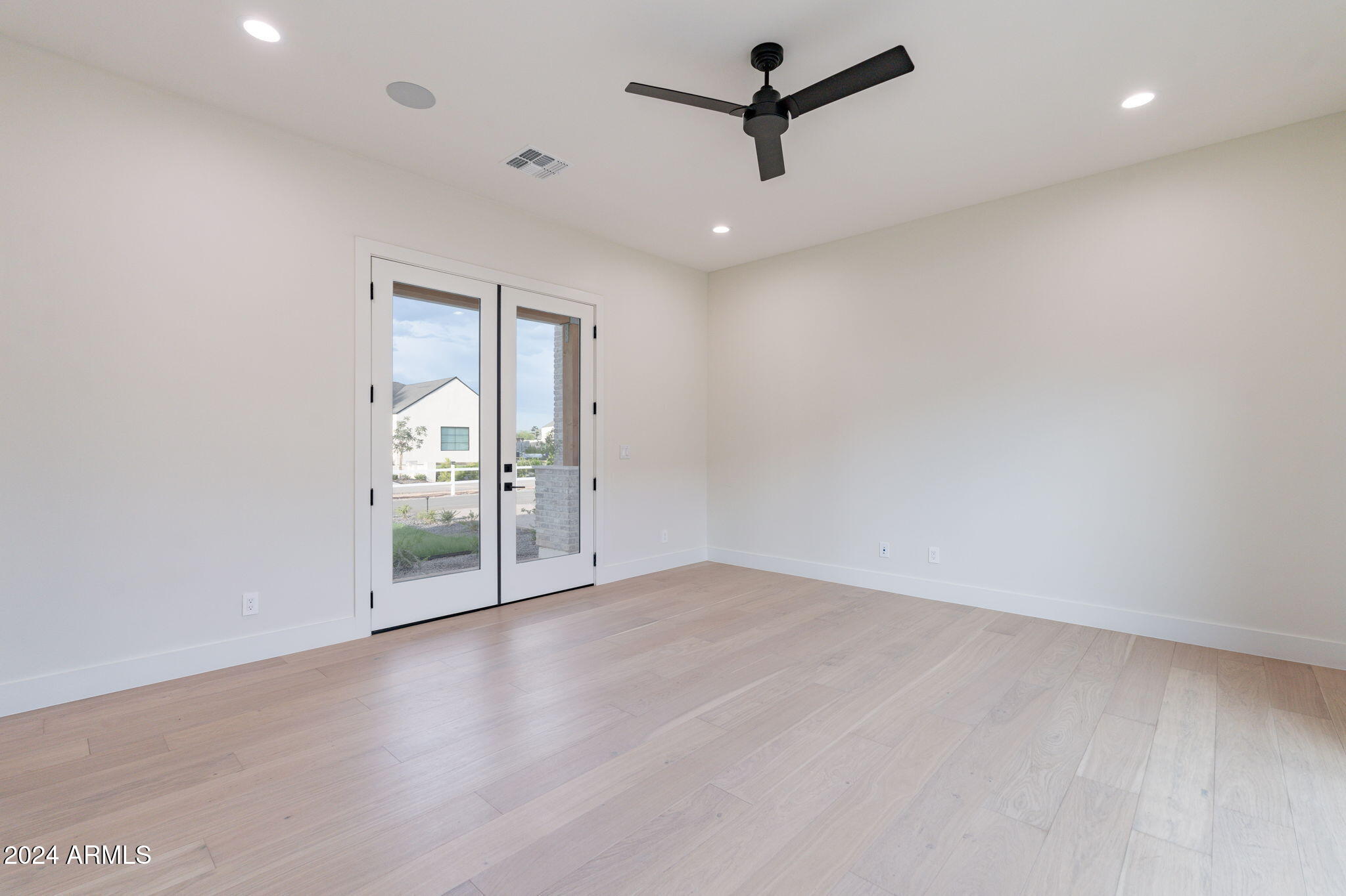 RAY ROAD & 154TH PLACE - Residential