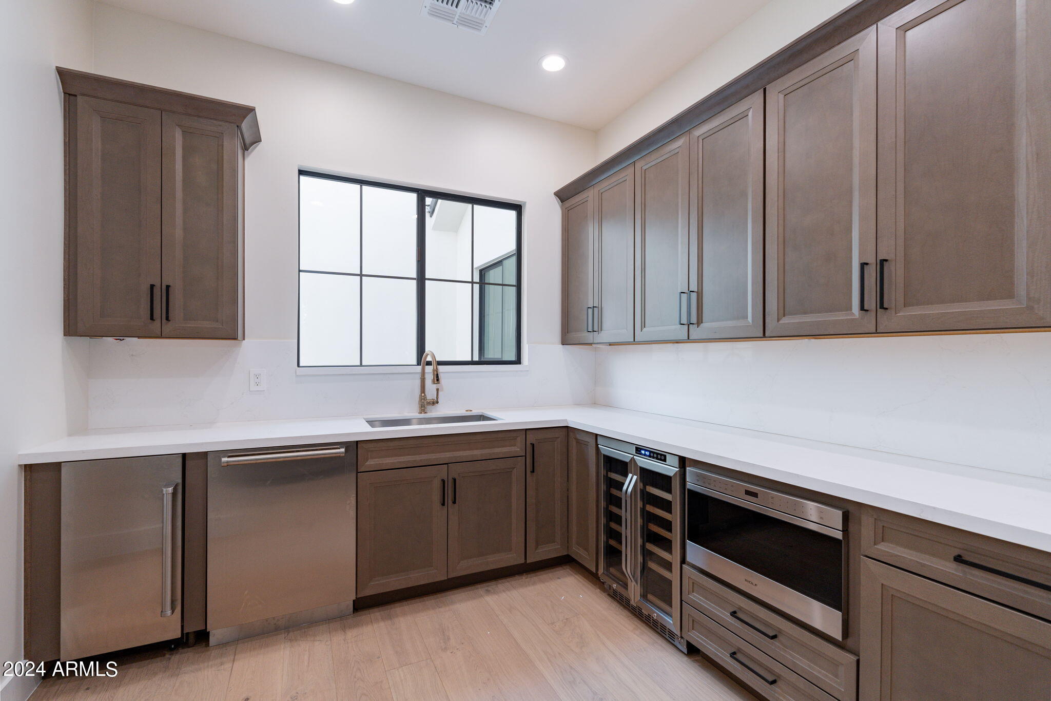 RAY ROAD & 154TH PLACE - Residential