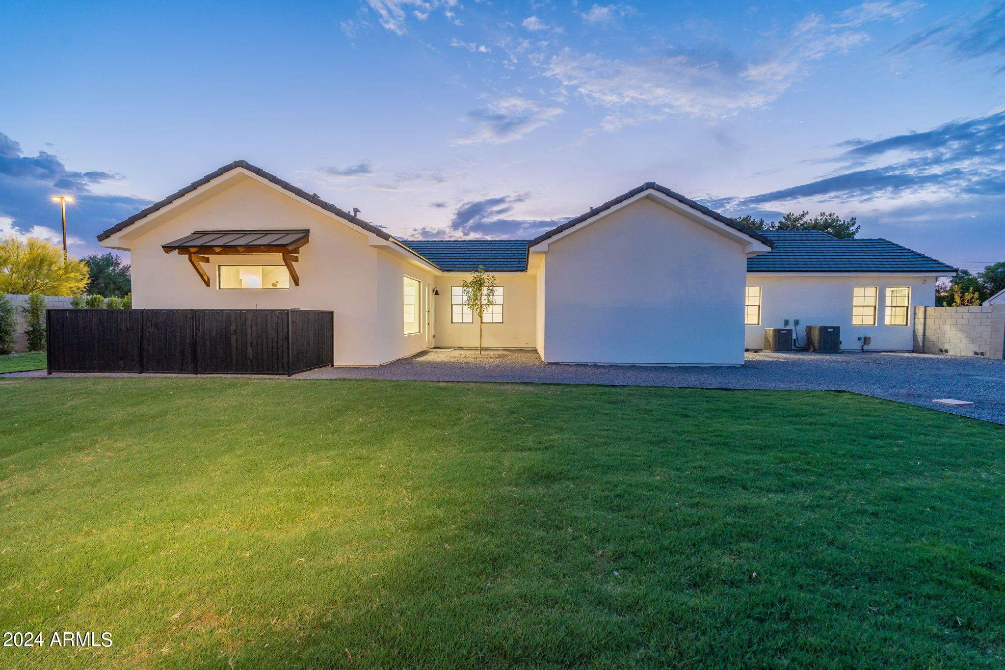 RAY ROAD & 154TH PLACE - Residential
