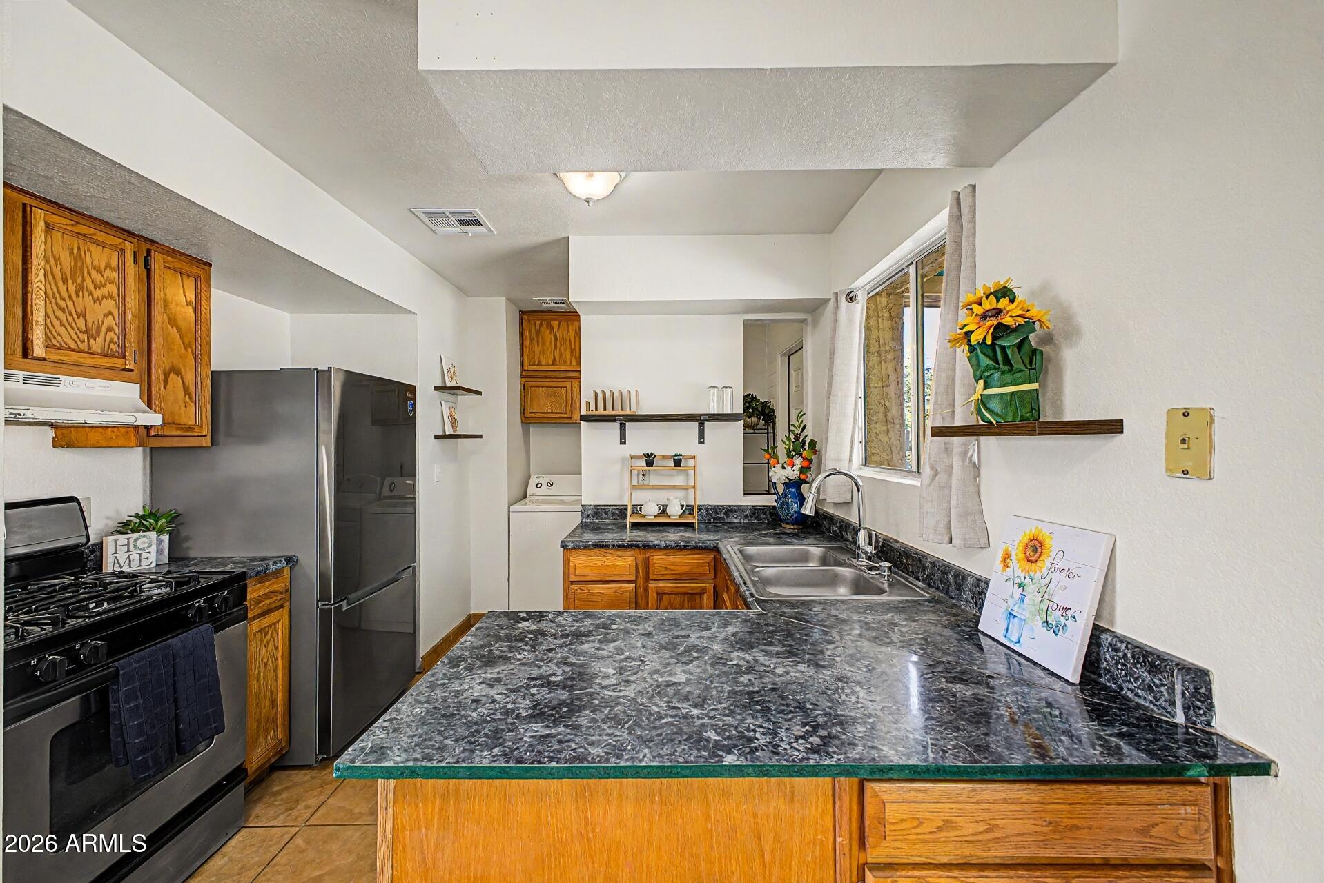 VISTA MONTANA HOMES RESUB AMD - Residential