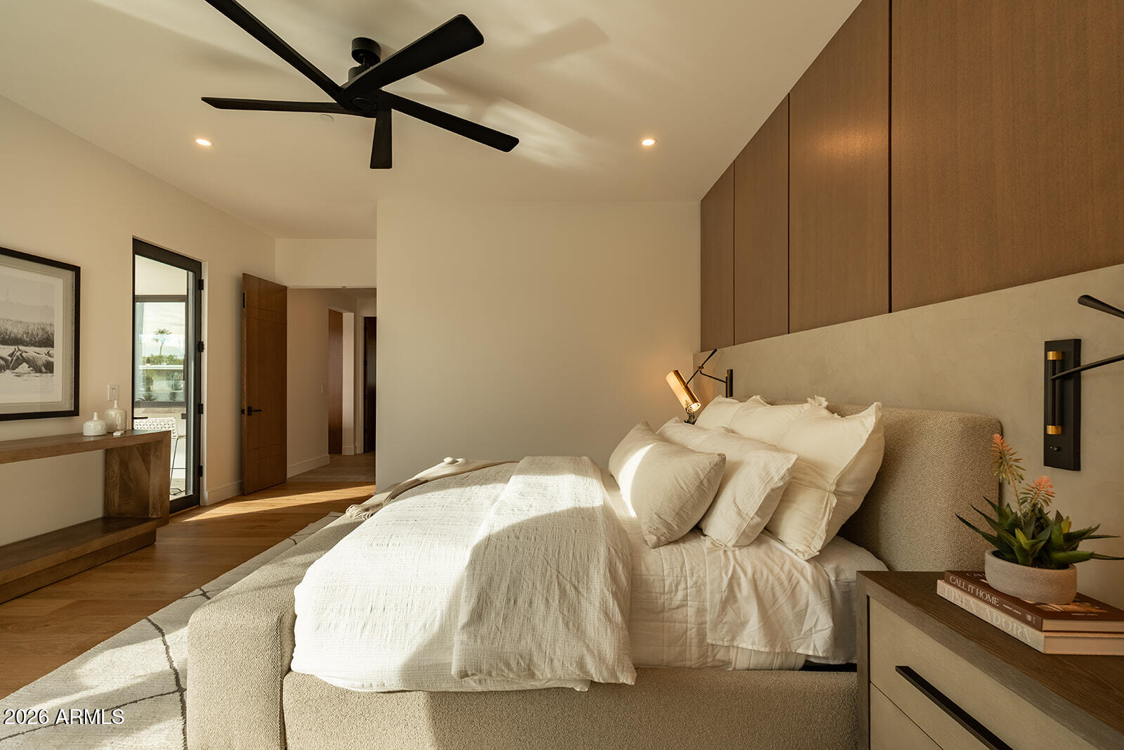 CAMELBACK PARK ESTATES - Residential