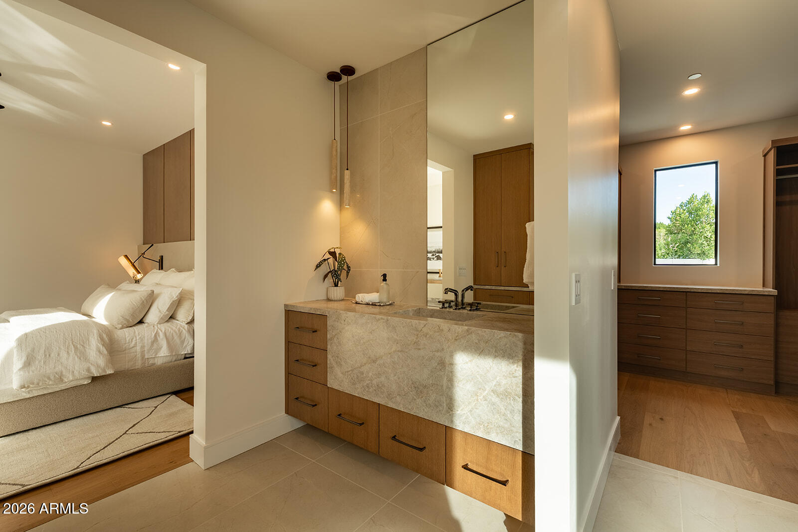 CAMELBACK PARK ESTATES - Residential