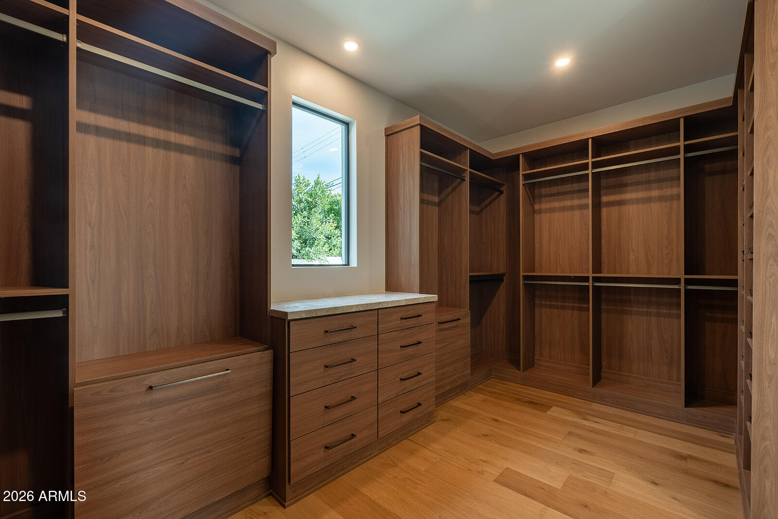 CAMELBACK PARK ESTATES - Residential