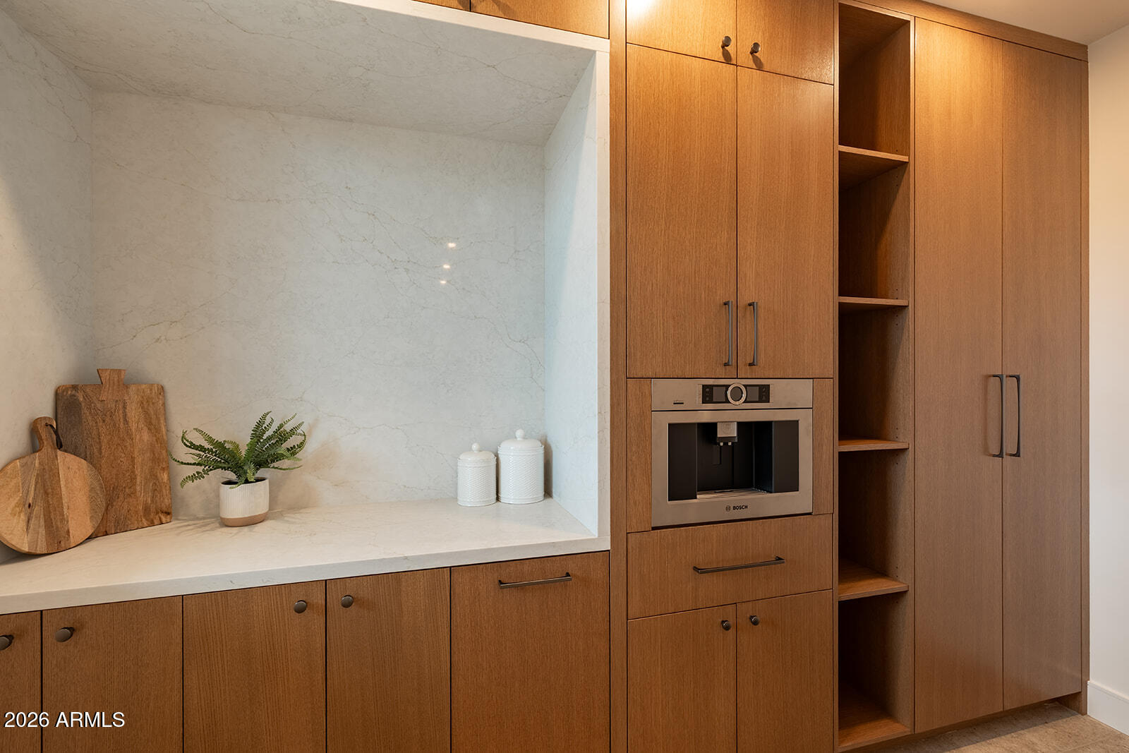 CAMELBACK PARK ESTATES - Residential