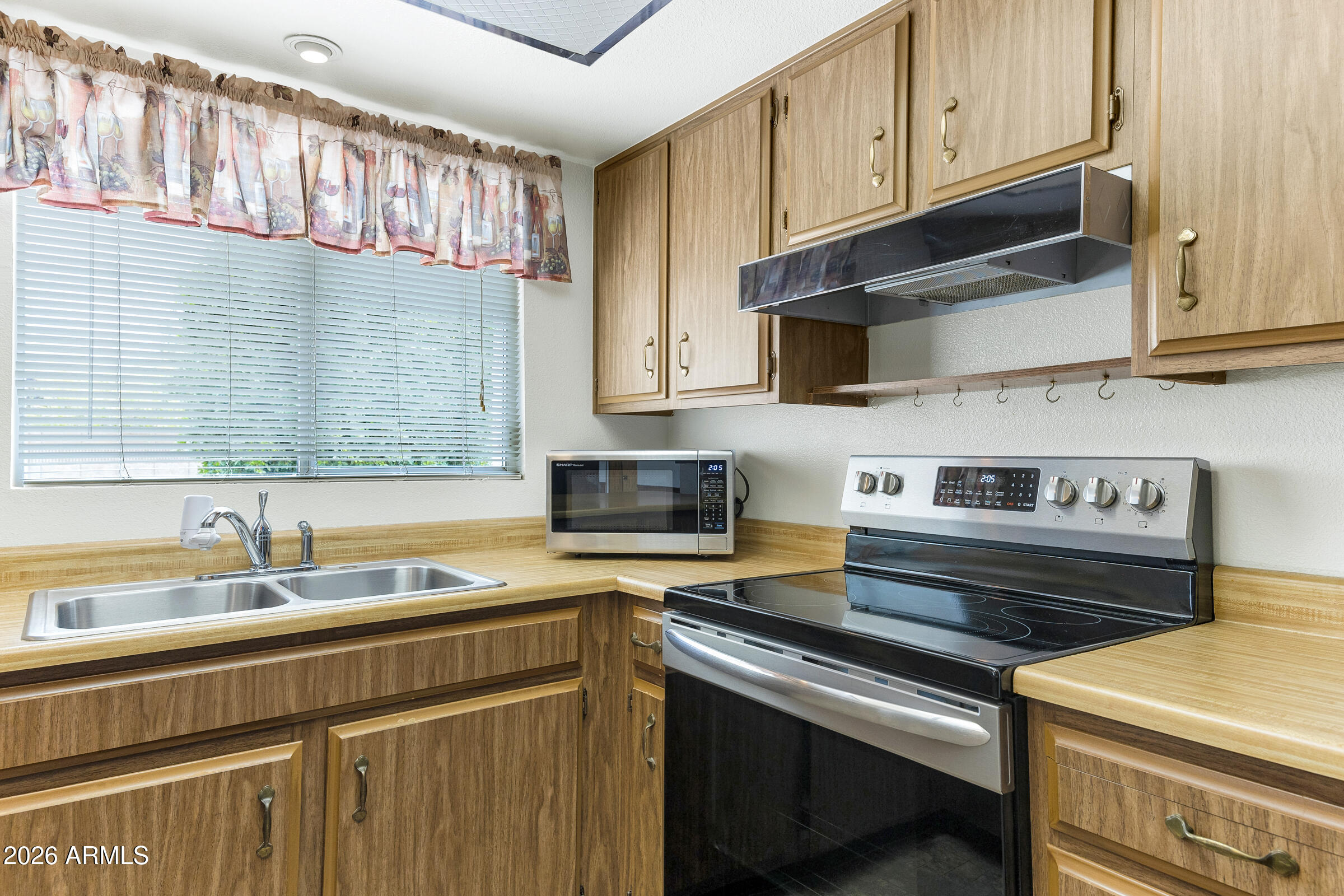 TEMPE GARDENS 19 LOT 2042-2114 - Residential