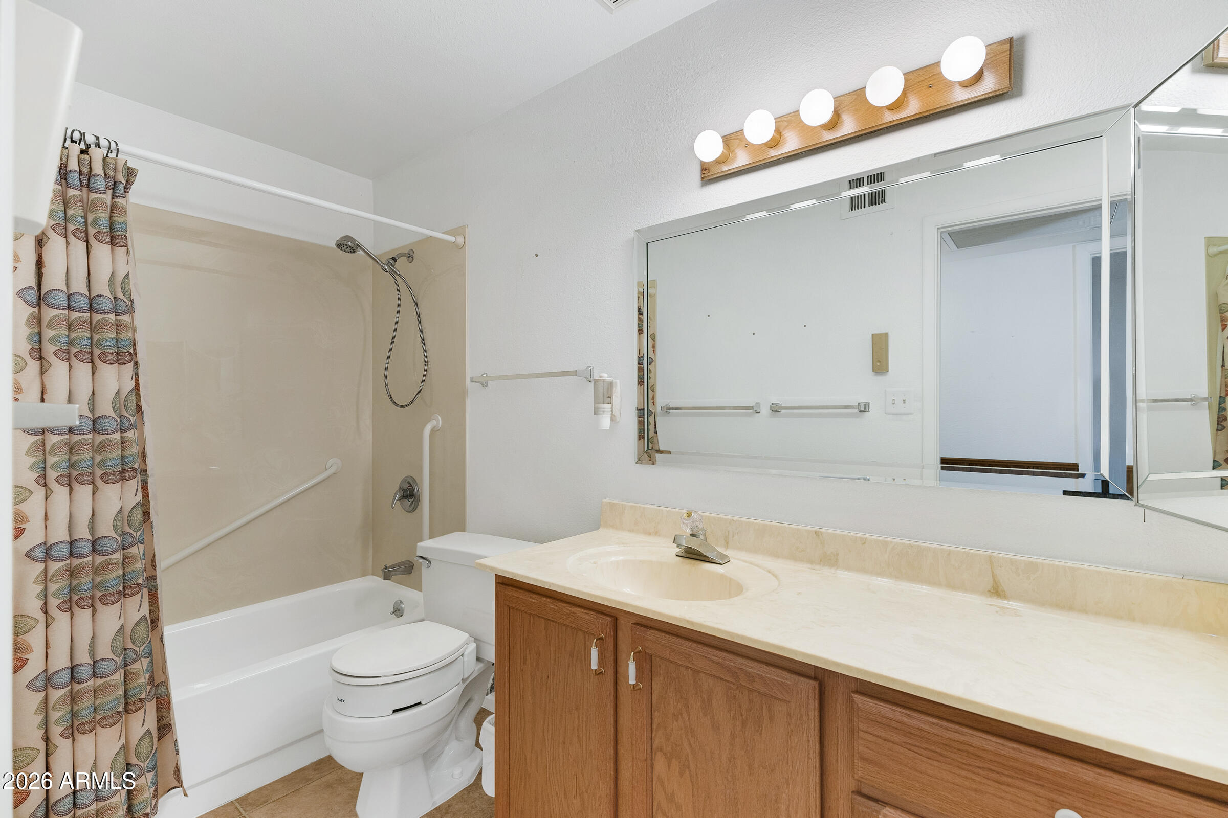 TEMPE GARDENS 19 LOT 2042-2114 - Residential