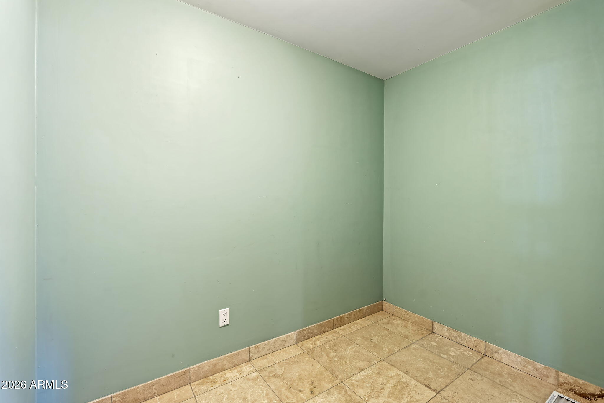 LA JOLLA - Residential Lease
