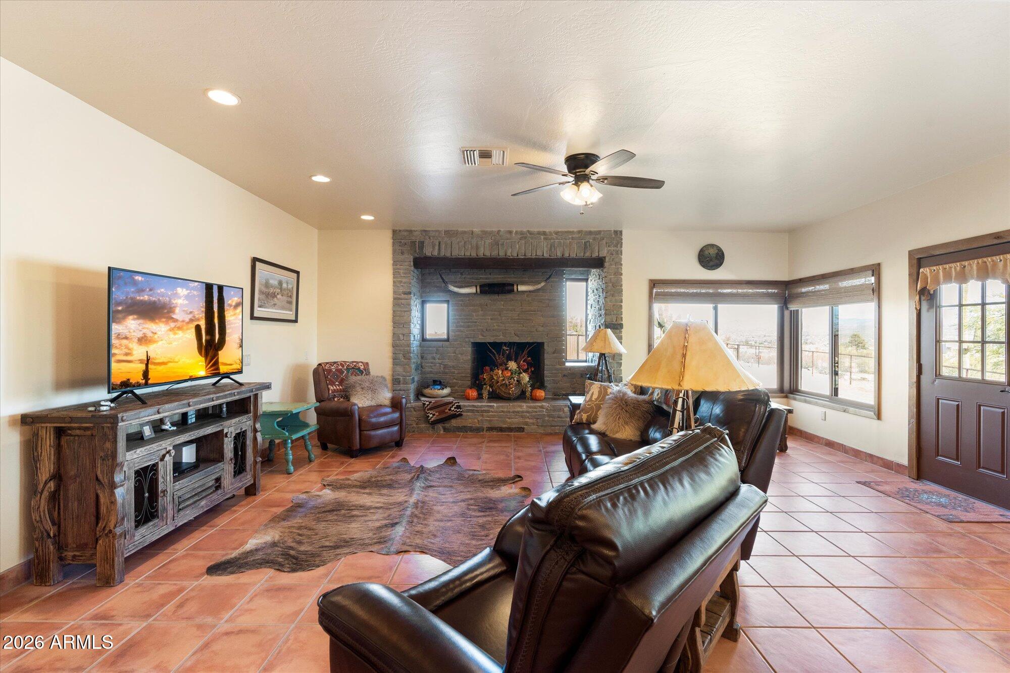 Vista Del Rio Estates - Residential