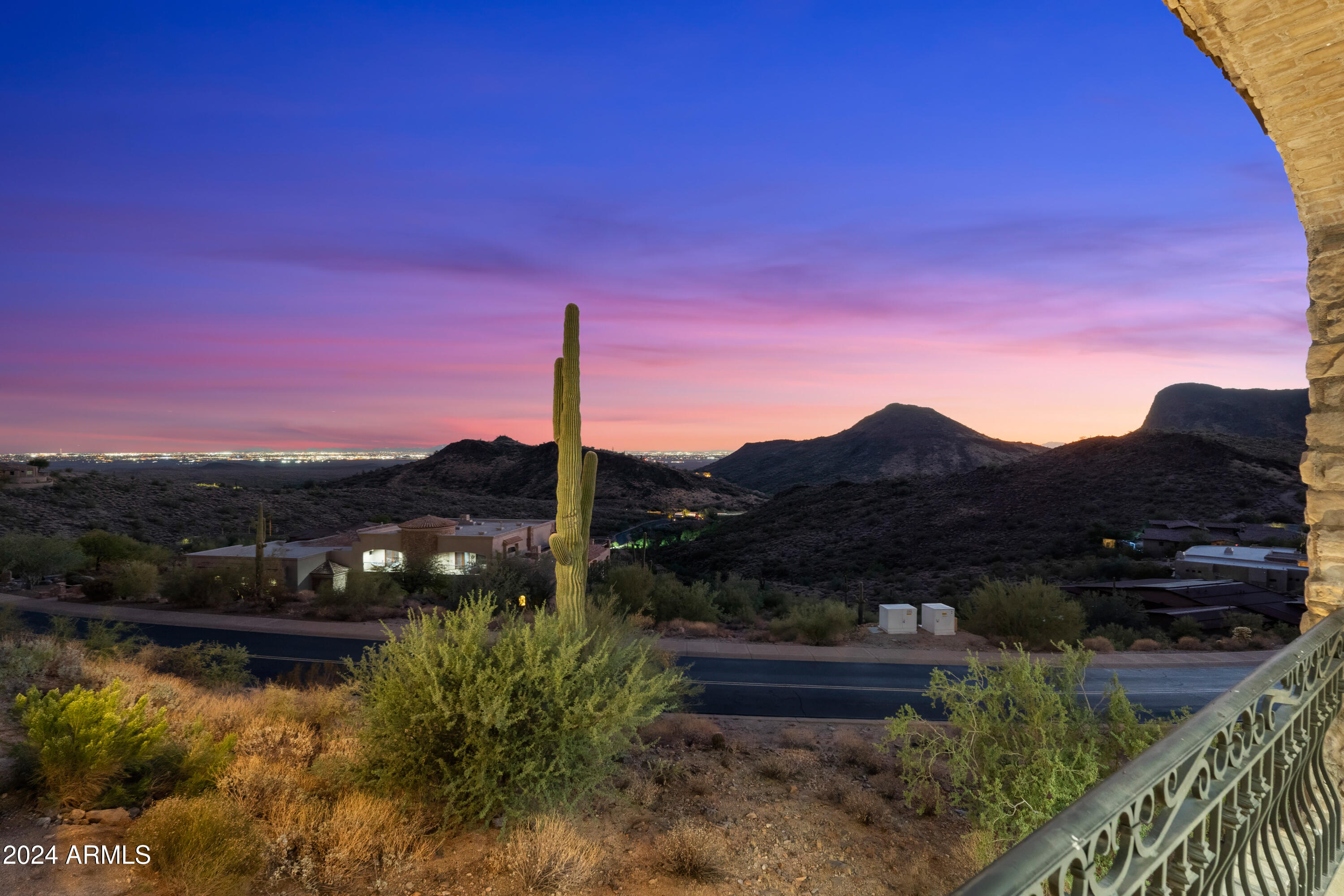 CRESTVIEW AT FOUNTAIN HILLS - Residential