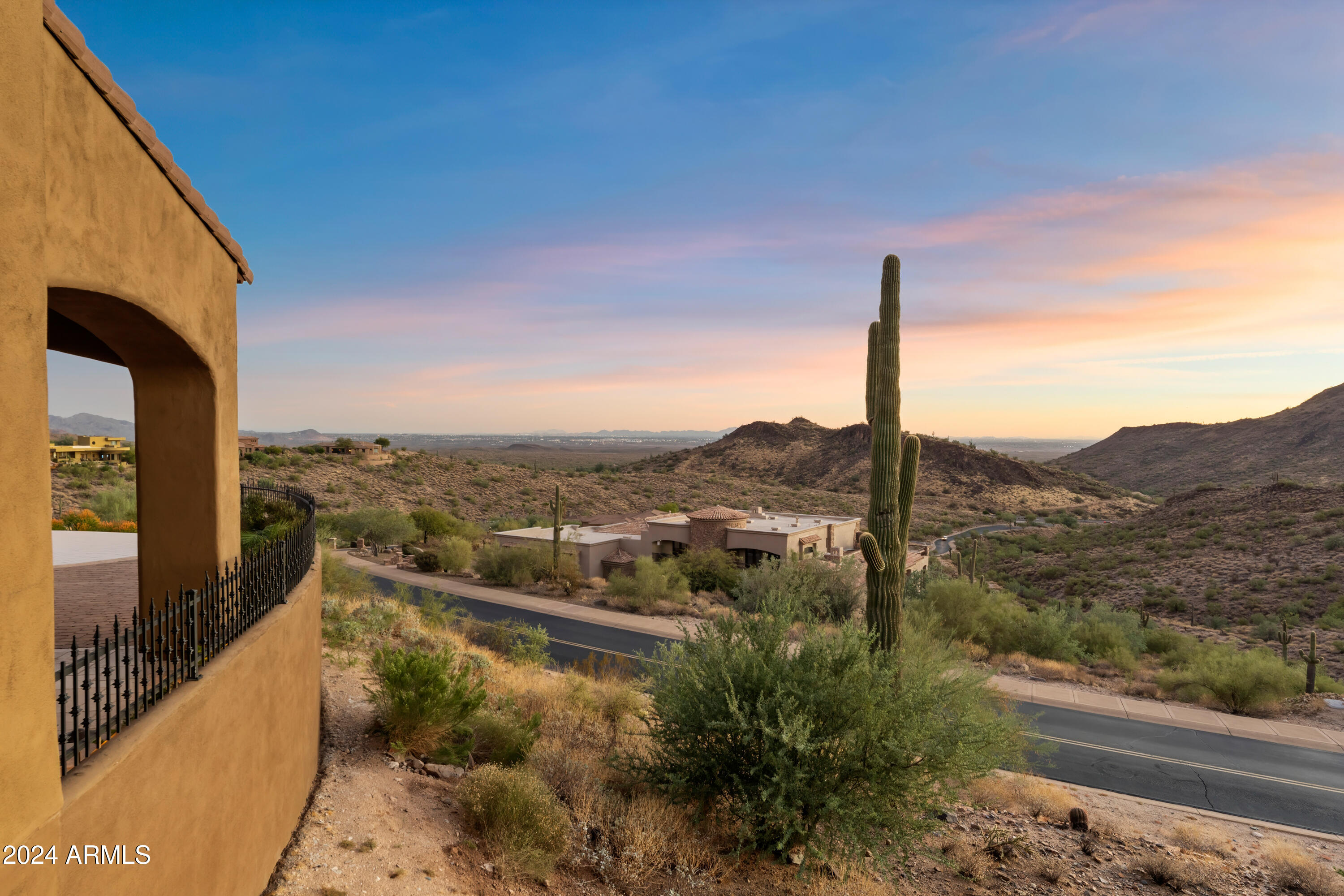 CRESTVIEW AT FOUNTAIN HILLS - Residential