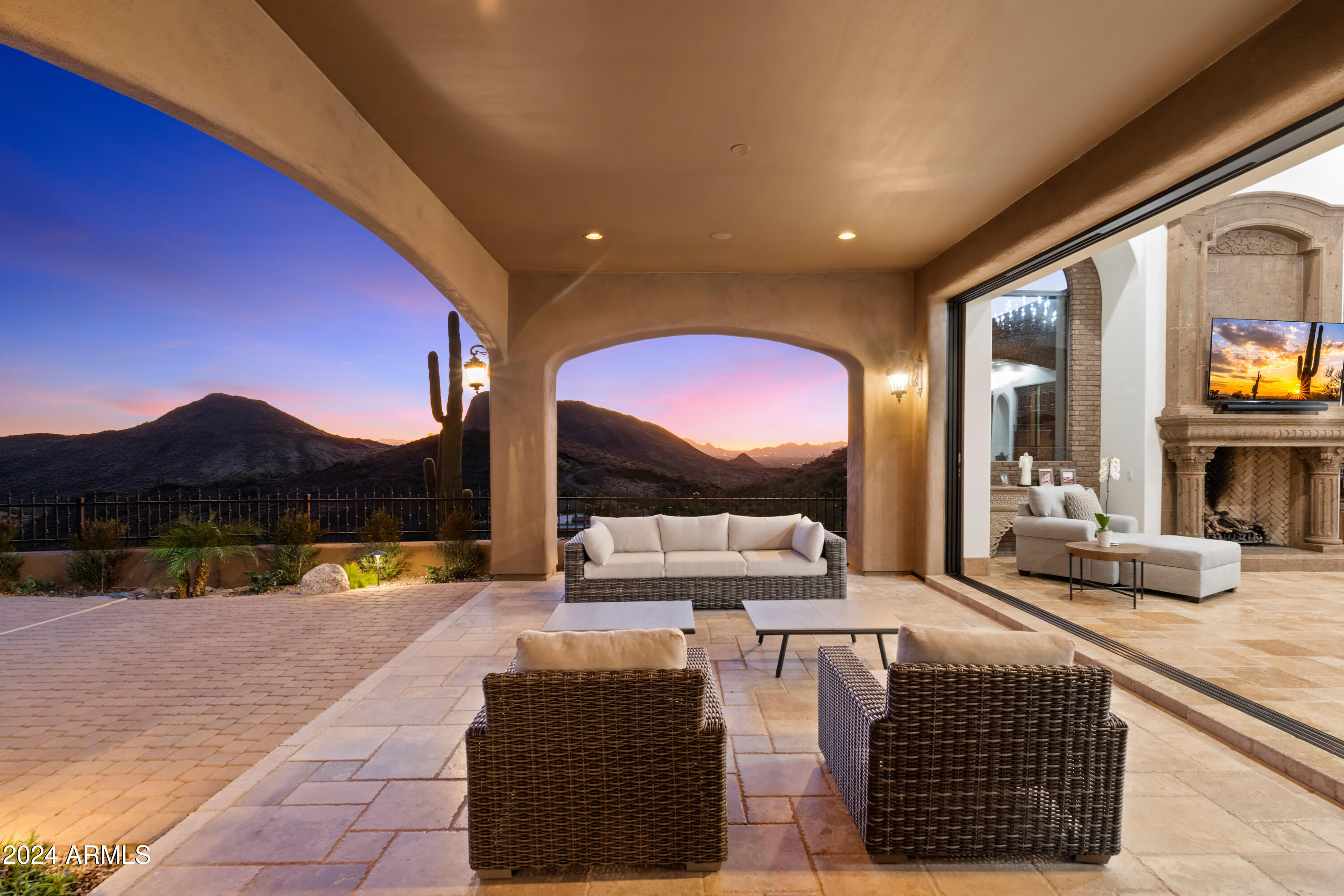 CRESTVIEW AT FOUNTAIN HILLS - Residential